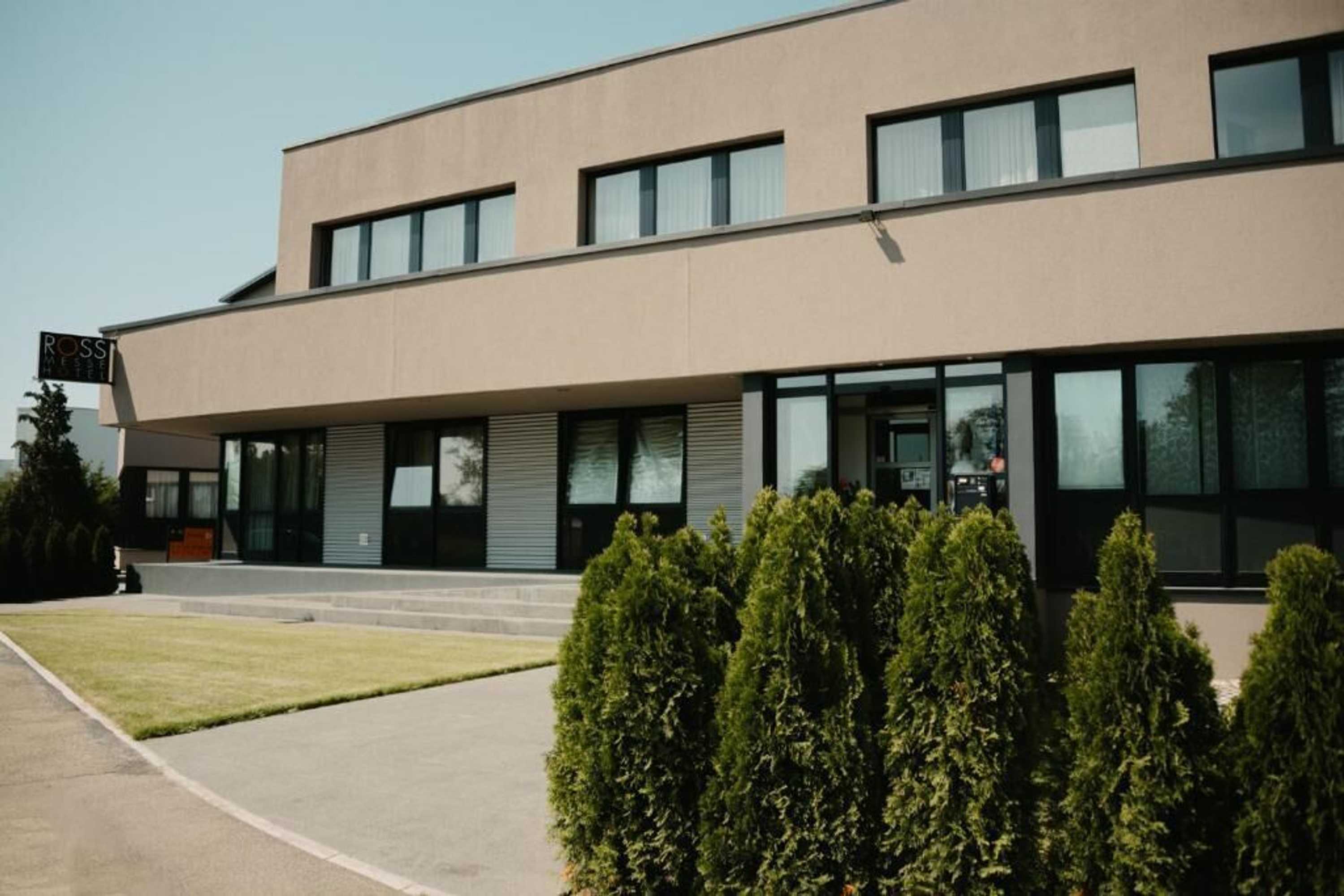 Gift card for Ross Hotel