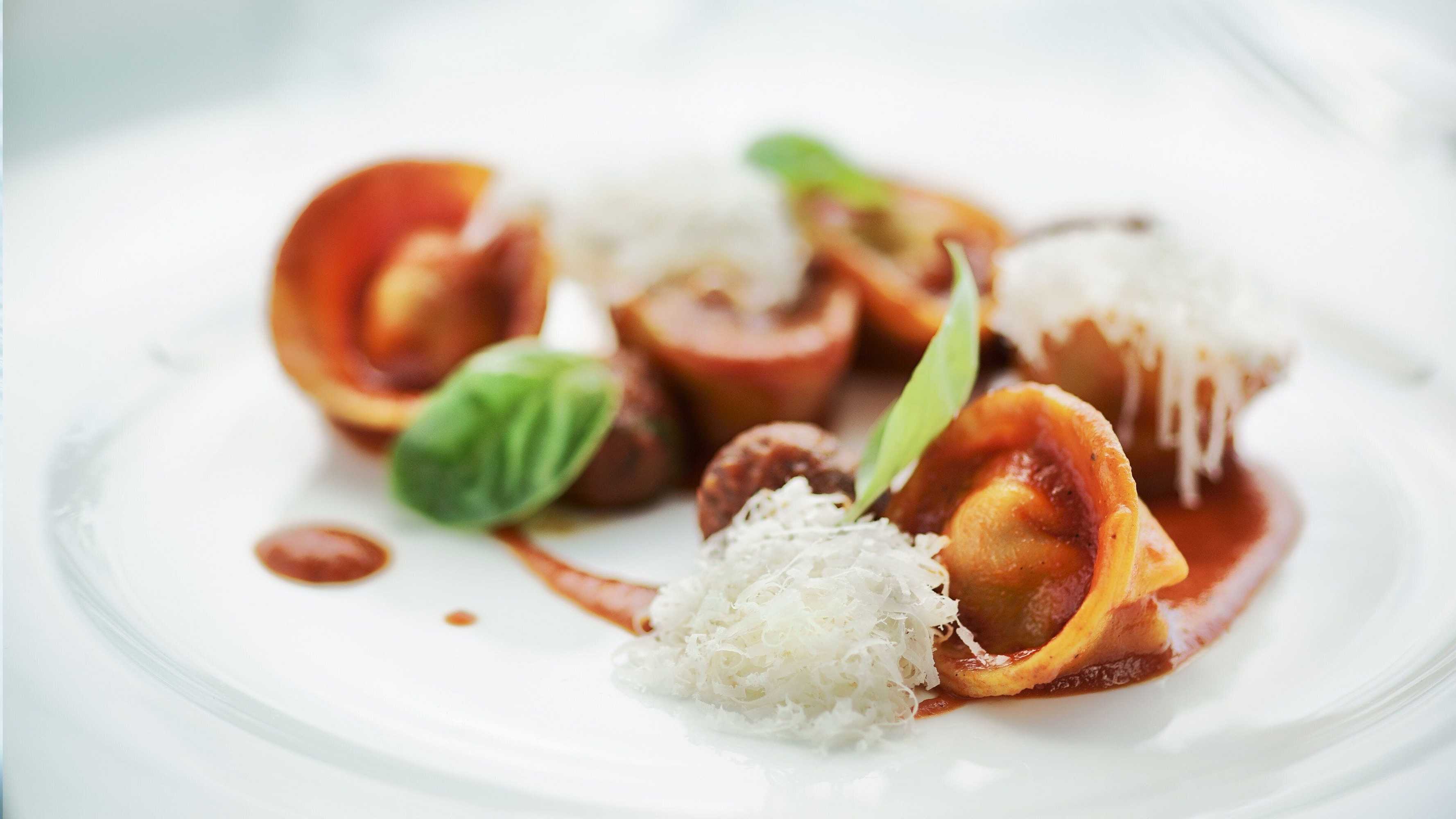 Gift card for Holiday Inn Nola - Naples Vulcano Buono by Ihg Gift card for Holiday Inn Nola - Naples Vulcano Buono by Ihg