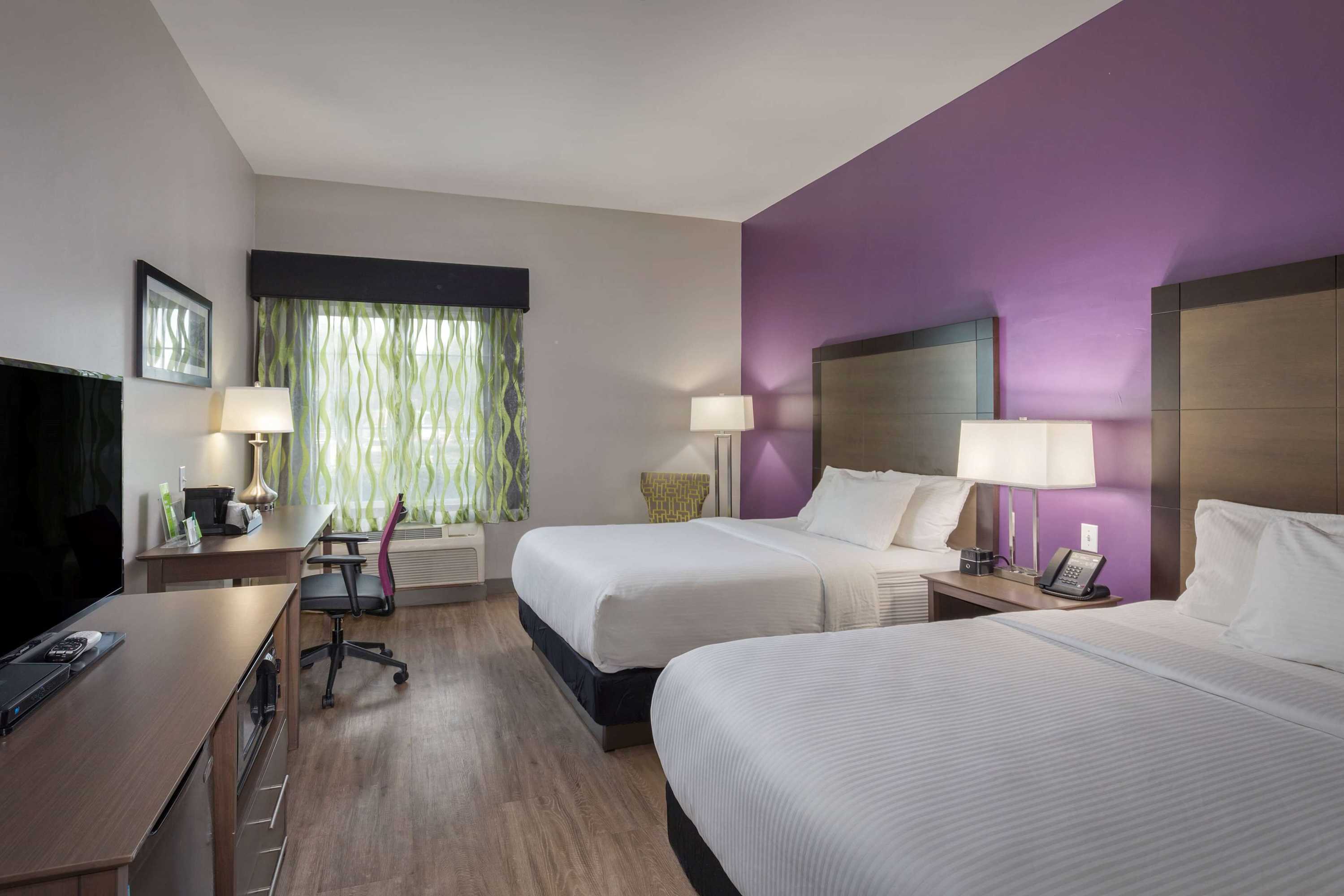 Gift card for La Quinta Inn & Suites by Wyndham Visalia/sequoia Gateway Gift card for La Quinta Inn & Suites by Wyndham Visalia/sequoia Gateway