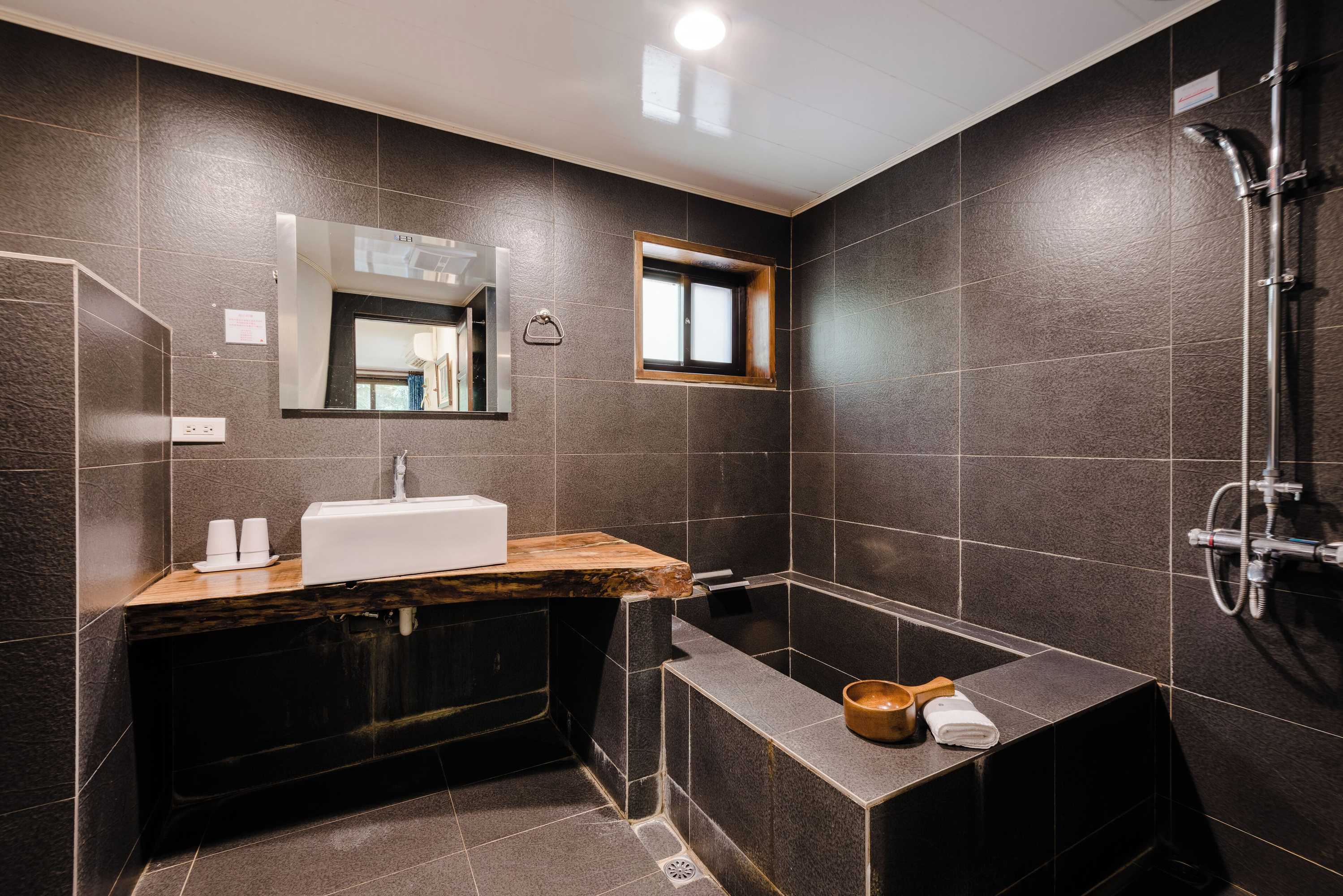 Gift card for Zhuo Ye Cottage