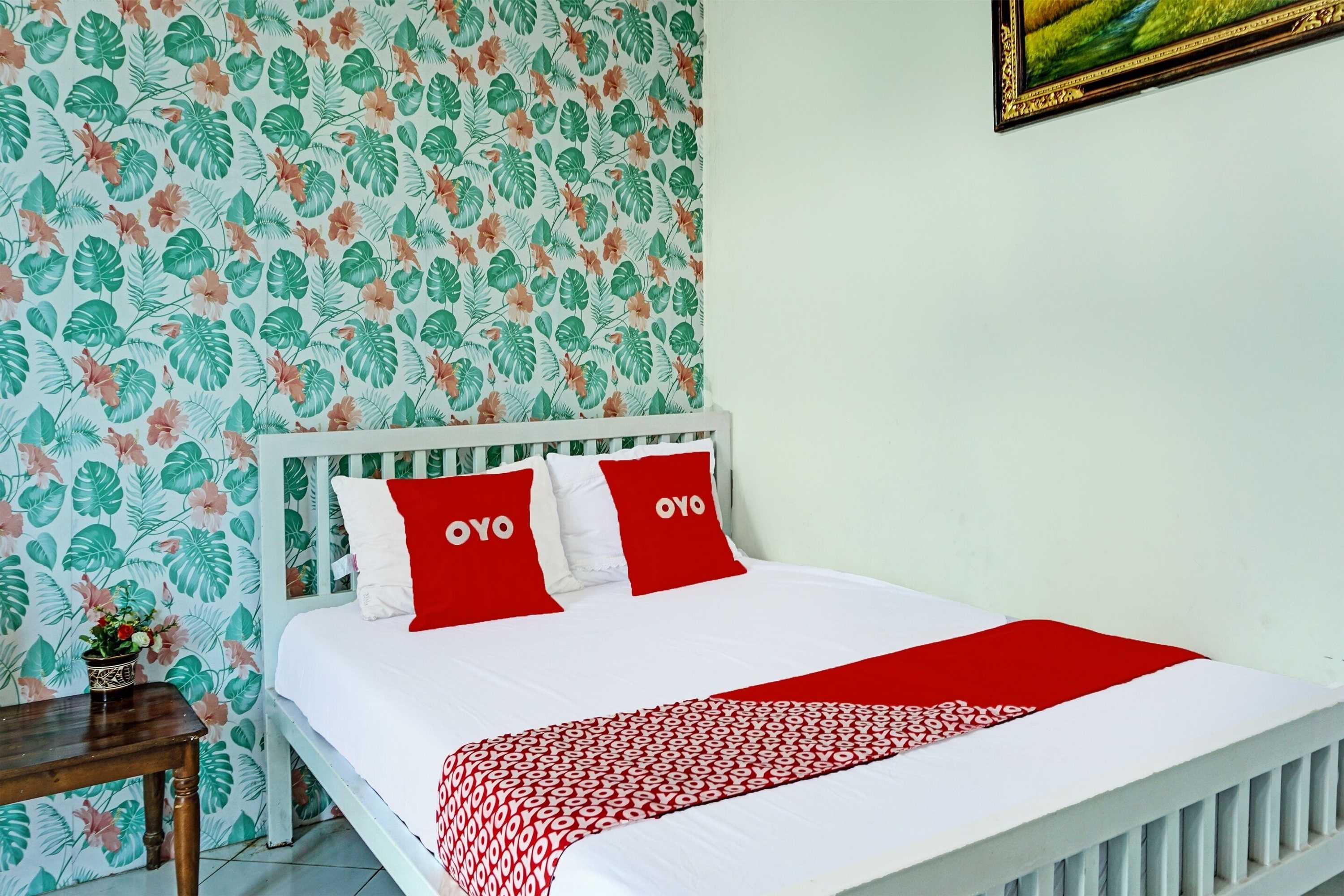 Gift card for Oyo Life 92376 Agape Villa