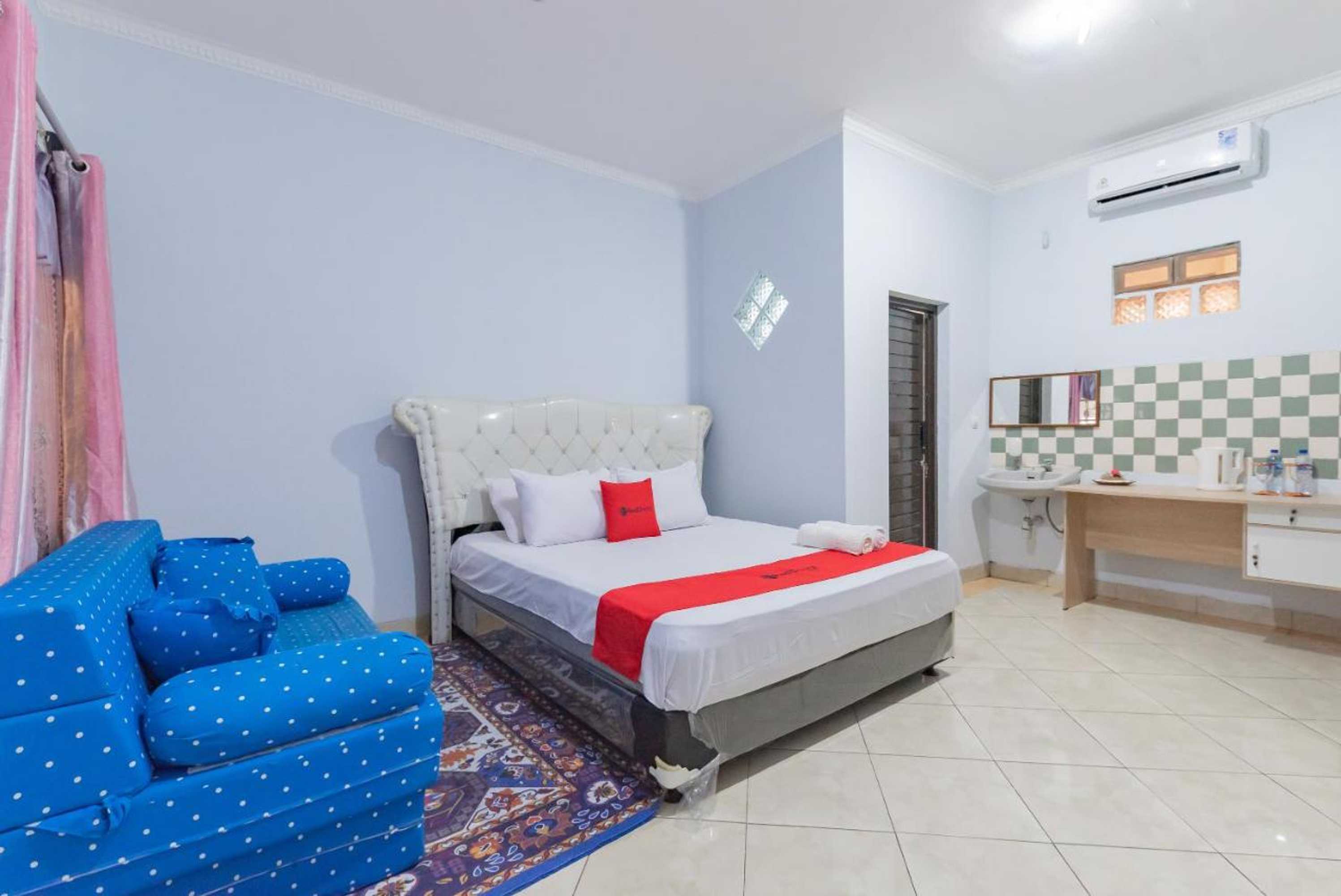 Gift card for Reddoorz Syariah Near Alun Alun Sumedang