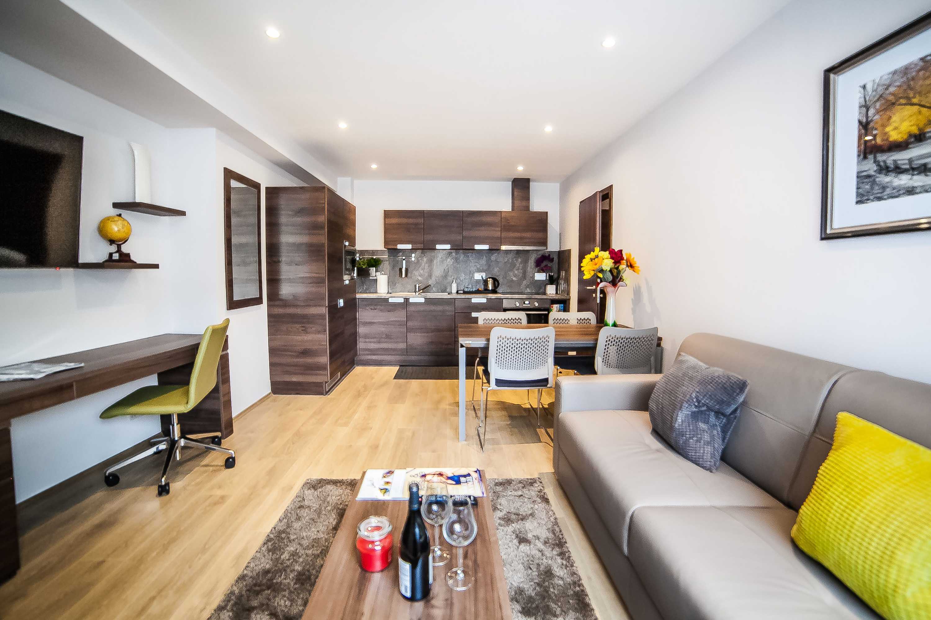 Gift card for Hampton Suites Serviced Apartments Gift card for Hampton Suites Serviced Apartments