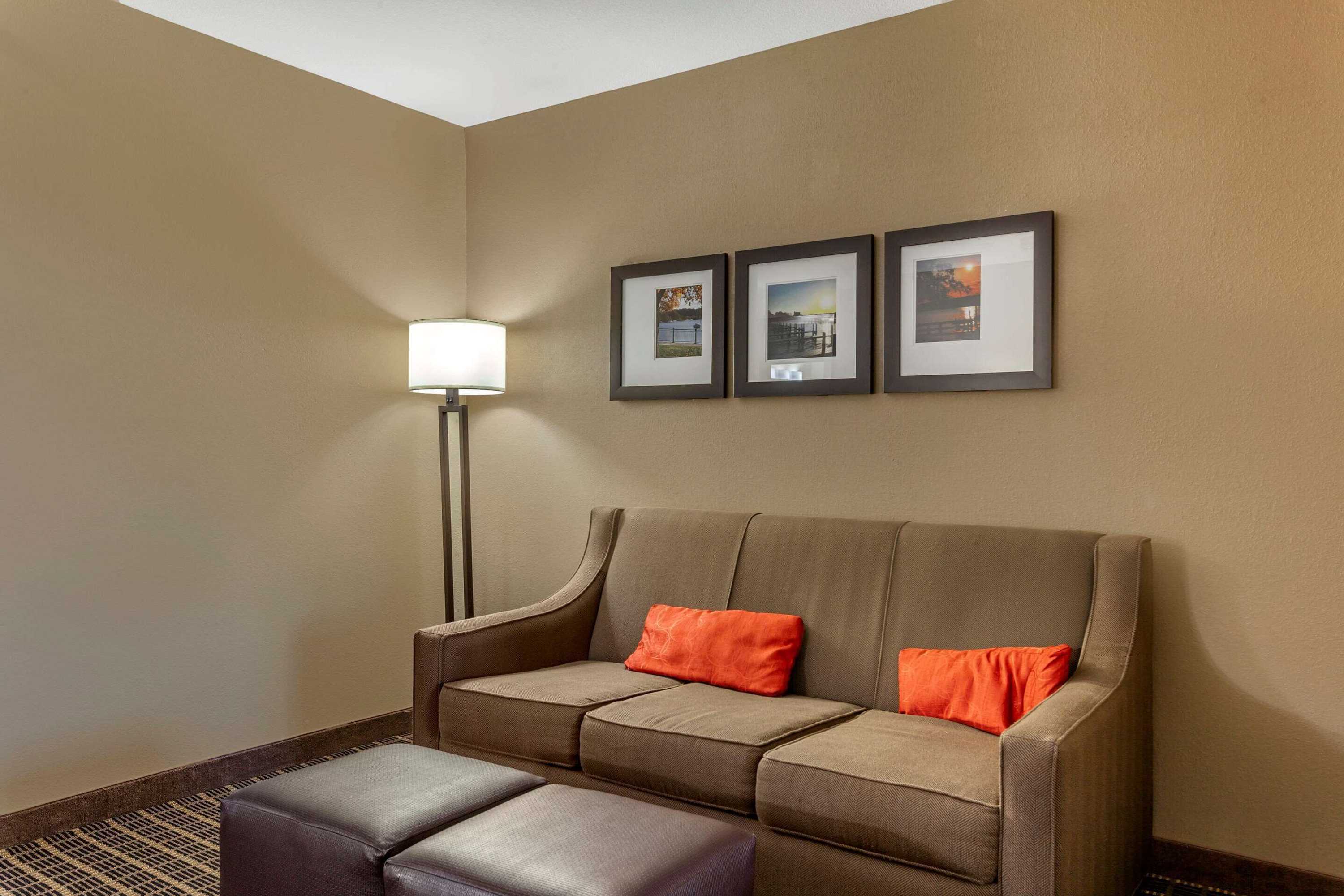 Gift card for Comfort Suites Delavan - Lake Geneva Area Gift card for Comfort Suites Delavan - Lake Geneva Area