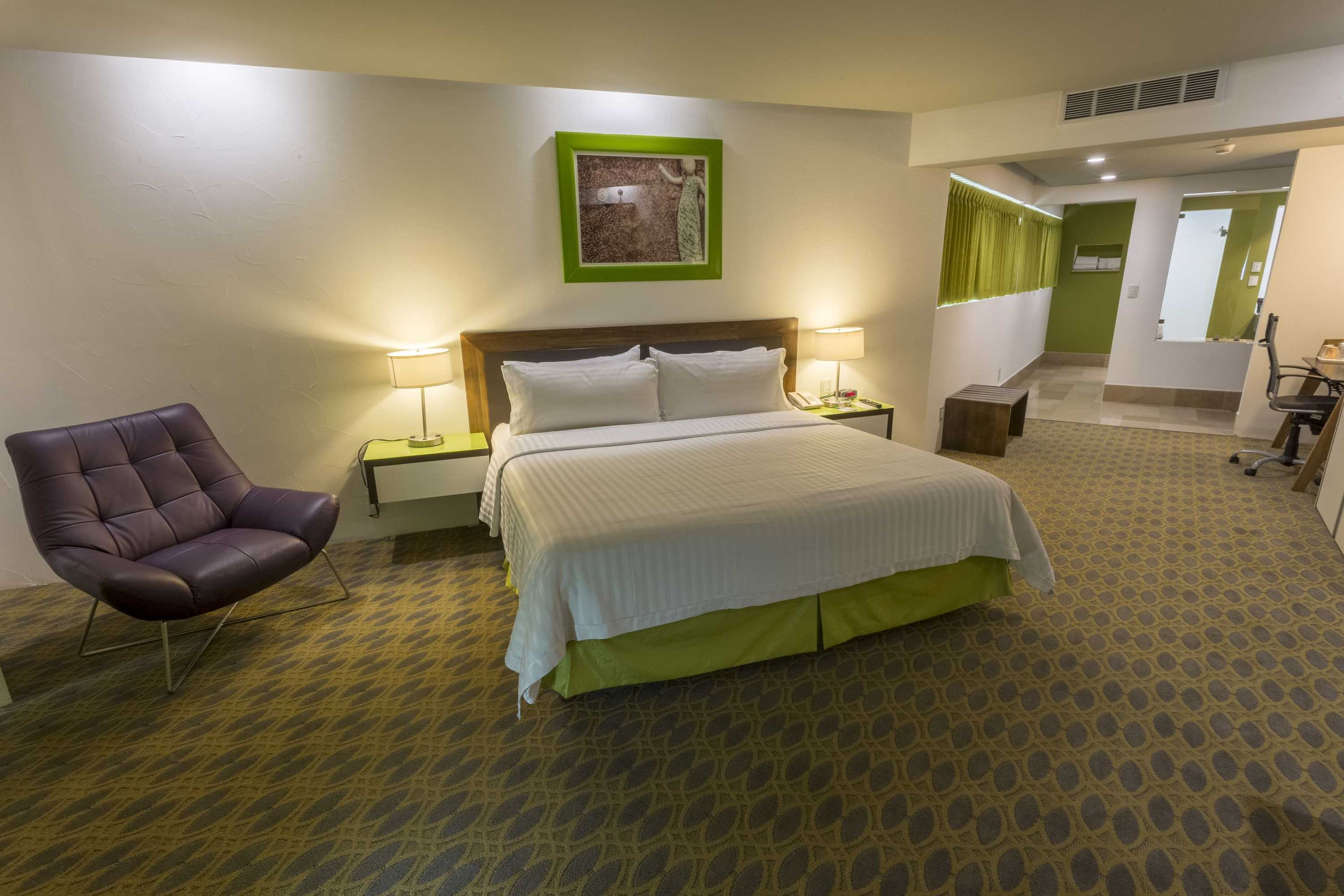 Gift card for Holiday Inn Queretaro Zona Krystal by Ihg Gift card for Holiday Inn Queretaro Zona Krystal by Ihg