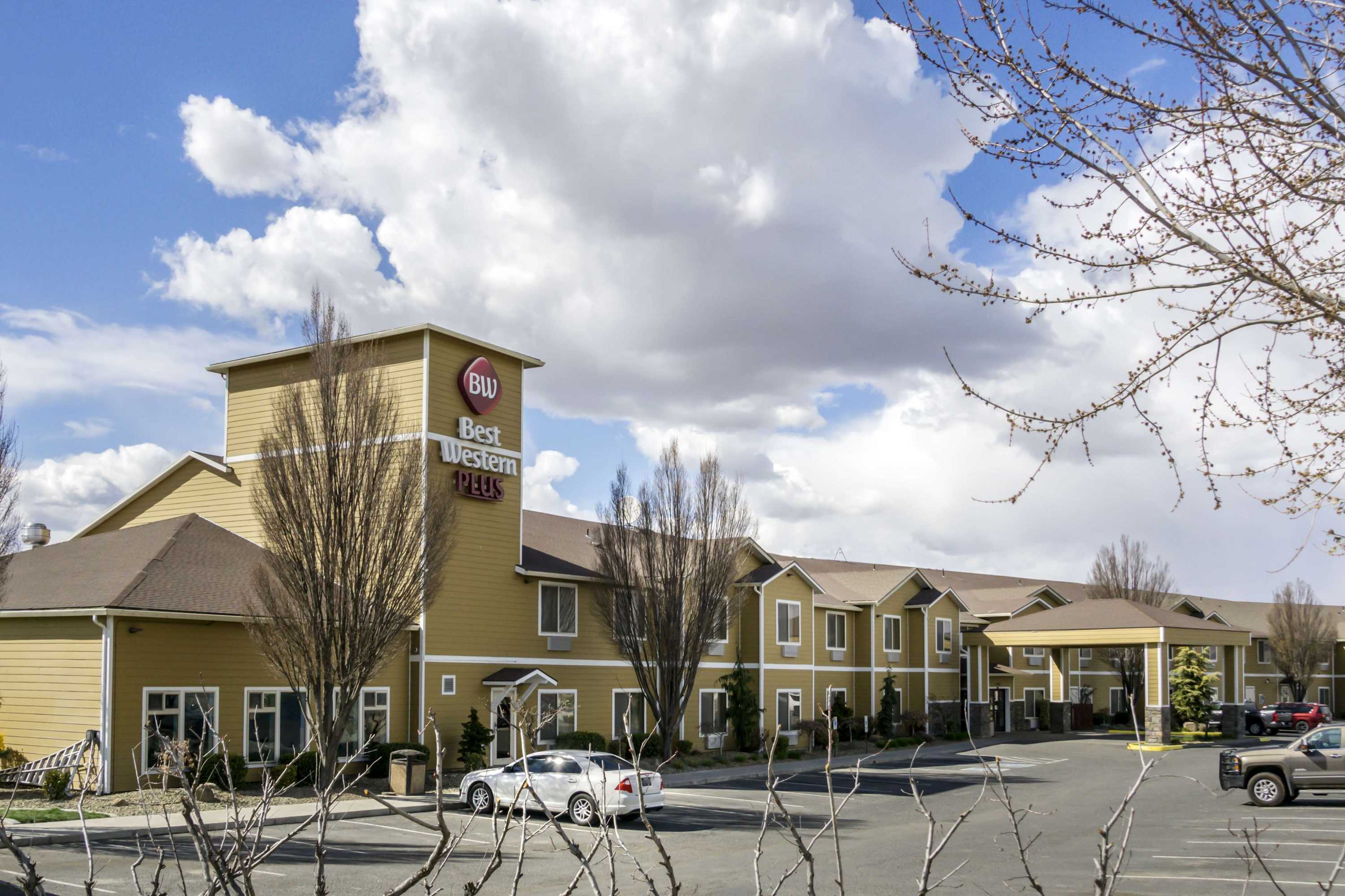 Gift card for Best Western Plus Grapevine Inn Gift card for Best Western Plus Grapevine Inn