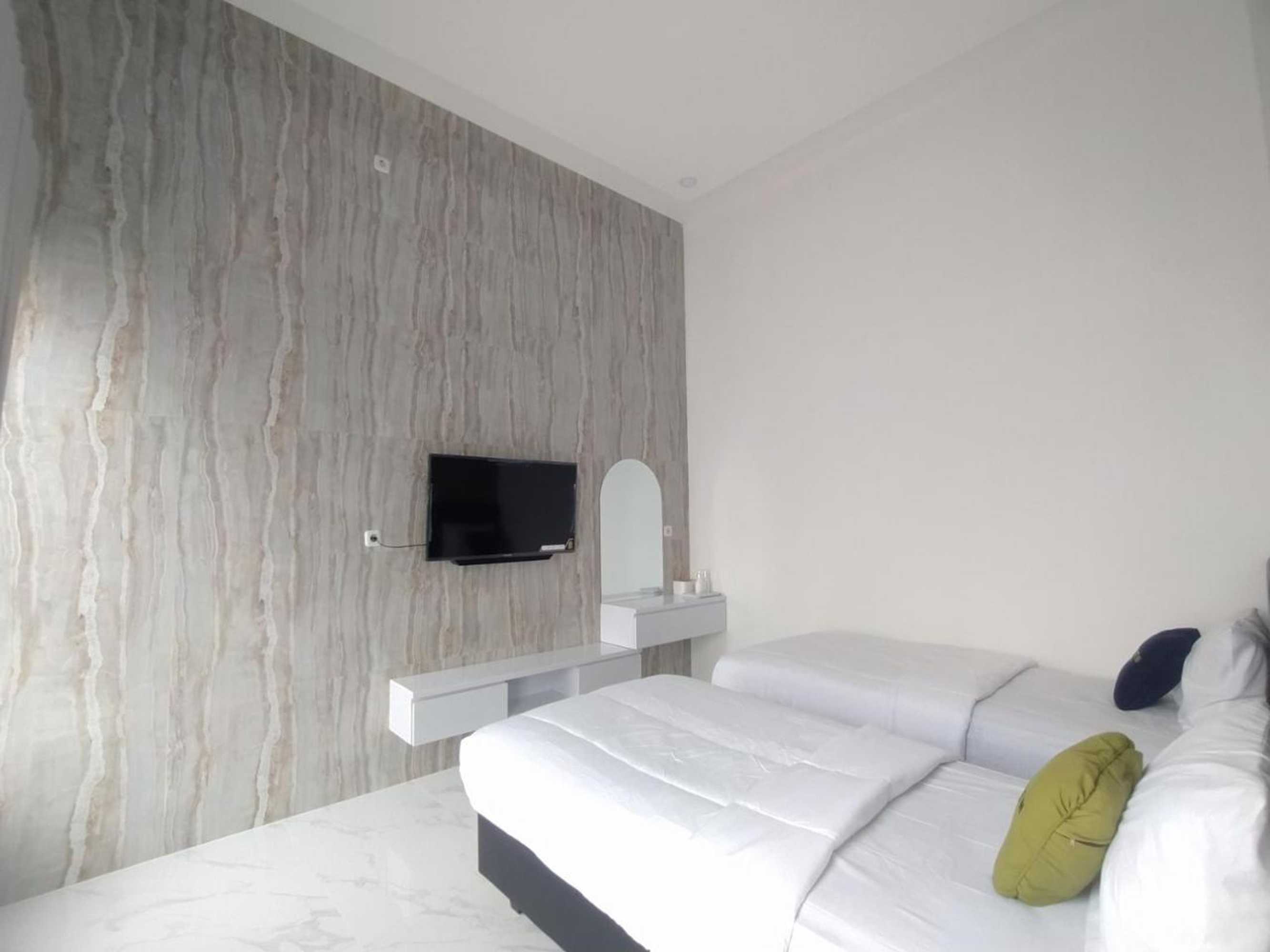 Gift card for Urbanview Hotel Nimara Ngawi by Reddoorz