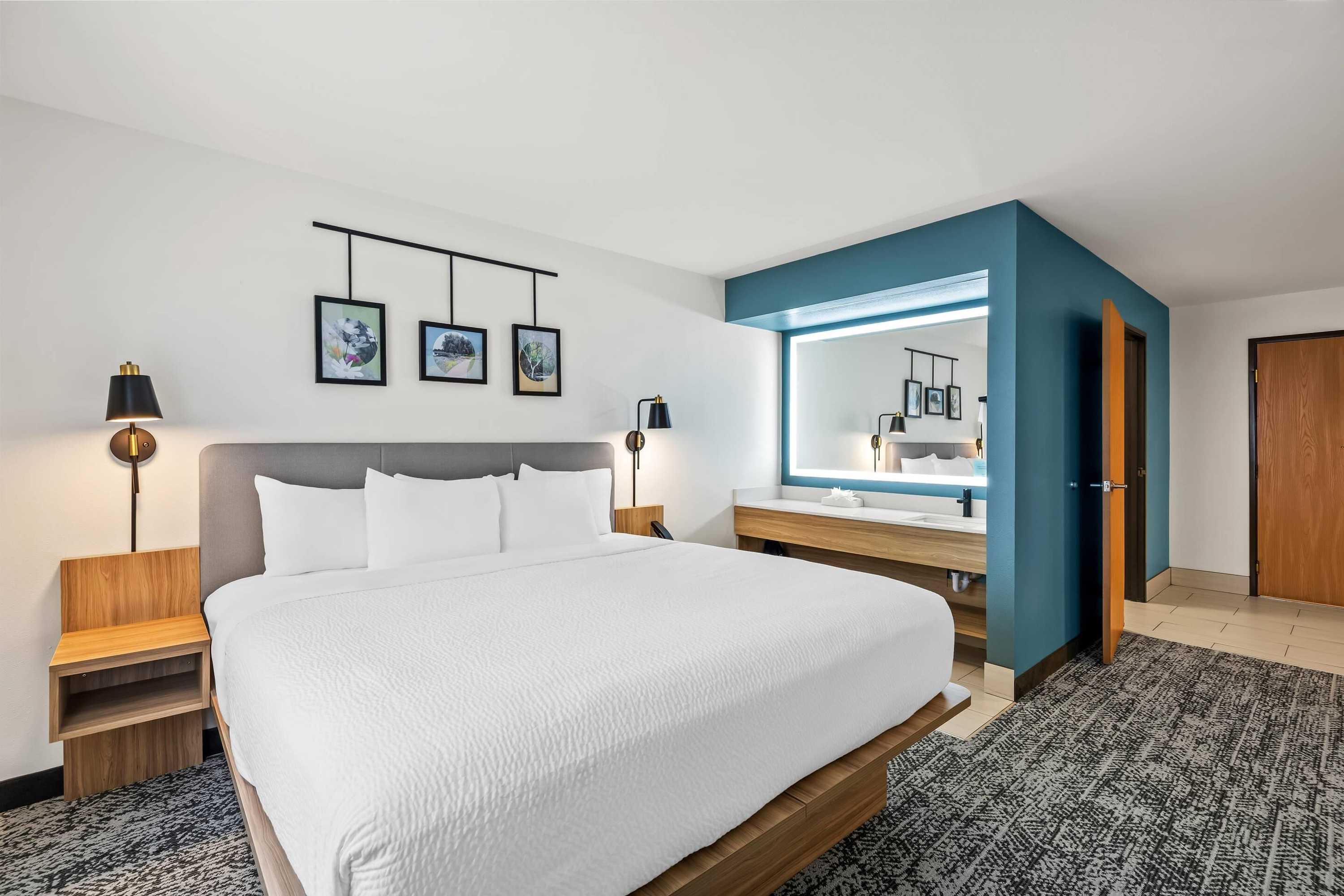 Gift card for Sleep Inn & Suites Verona - Madison Southwest