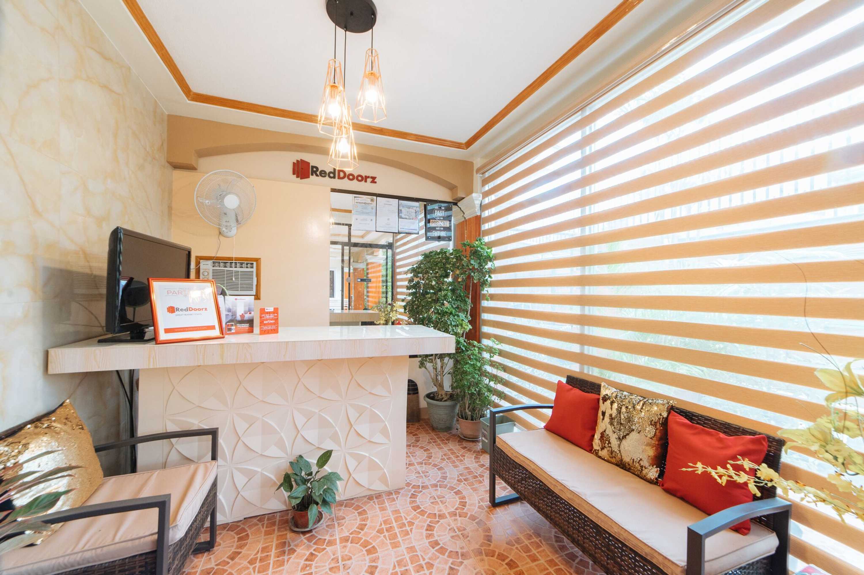 Gift card for Reddoorz @ Q Abeto Street Mandurriao Gift card for Reddoorz @ Q Abeto Street Mandurriao