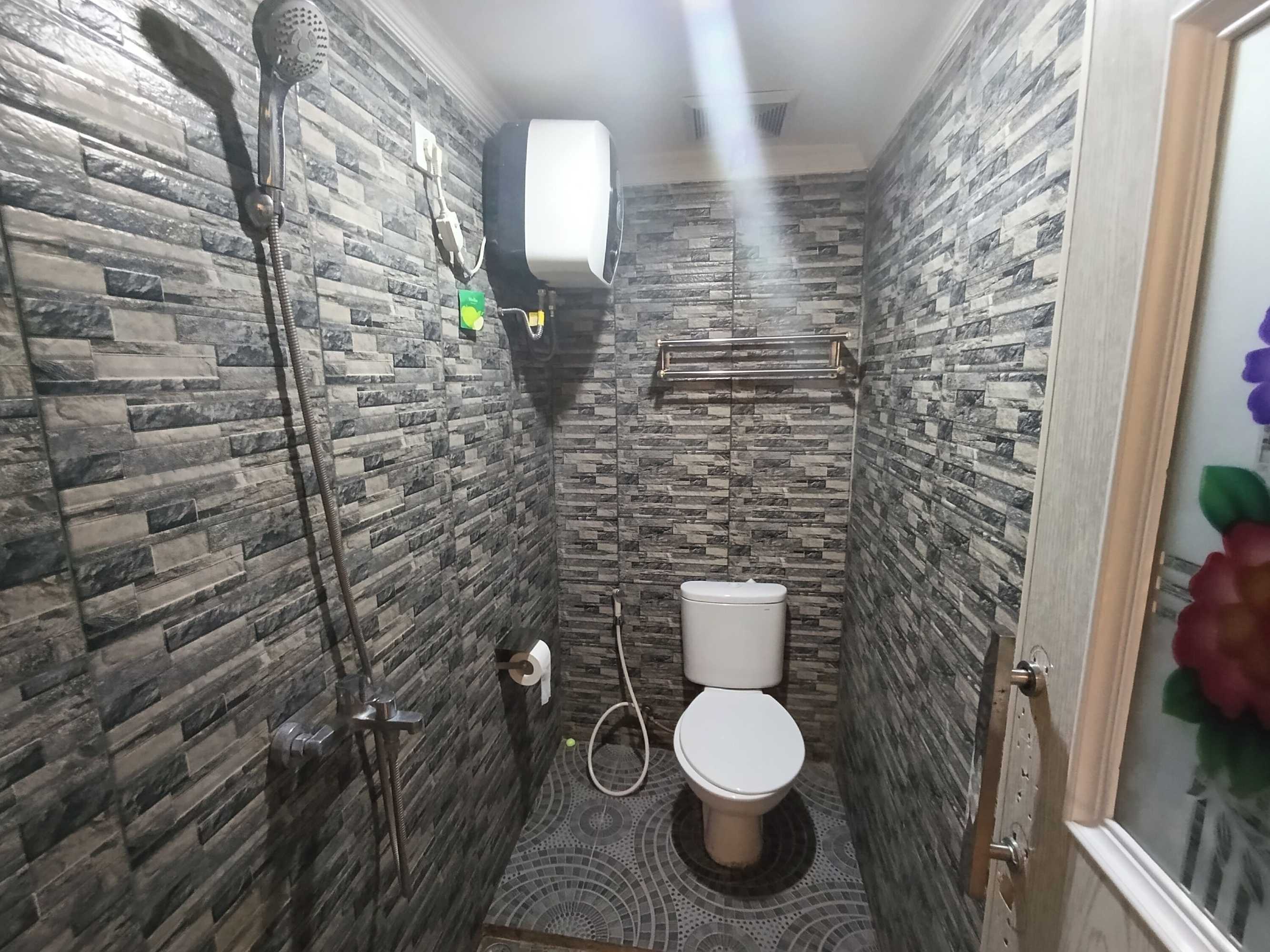 Gift card for Mamifokobo Guesthouse Puncak Mitra Reddoorz