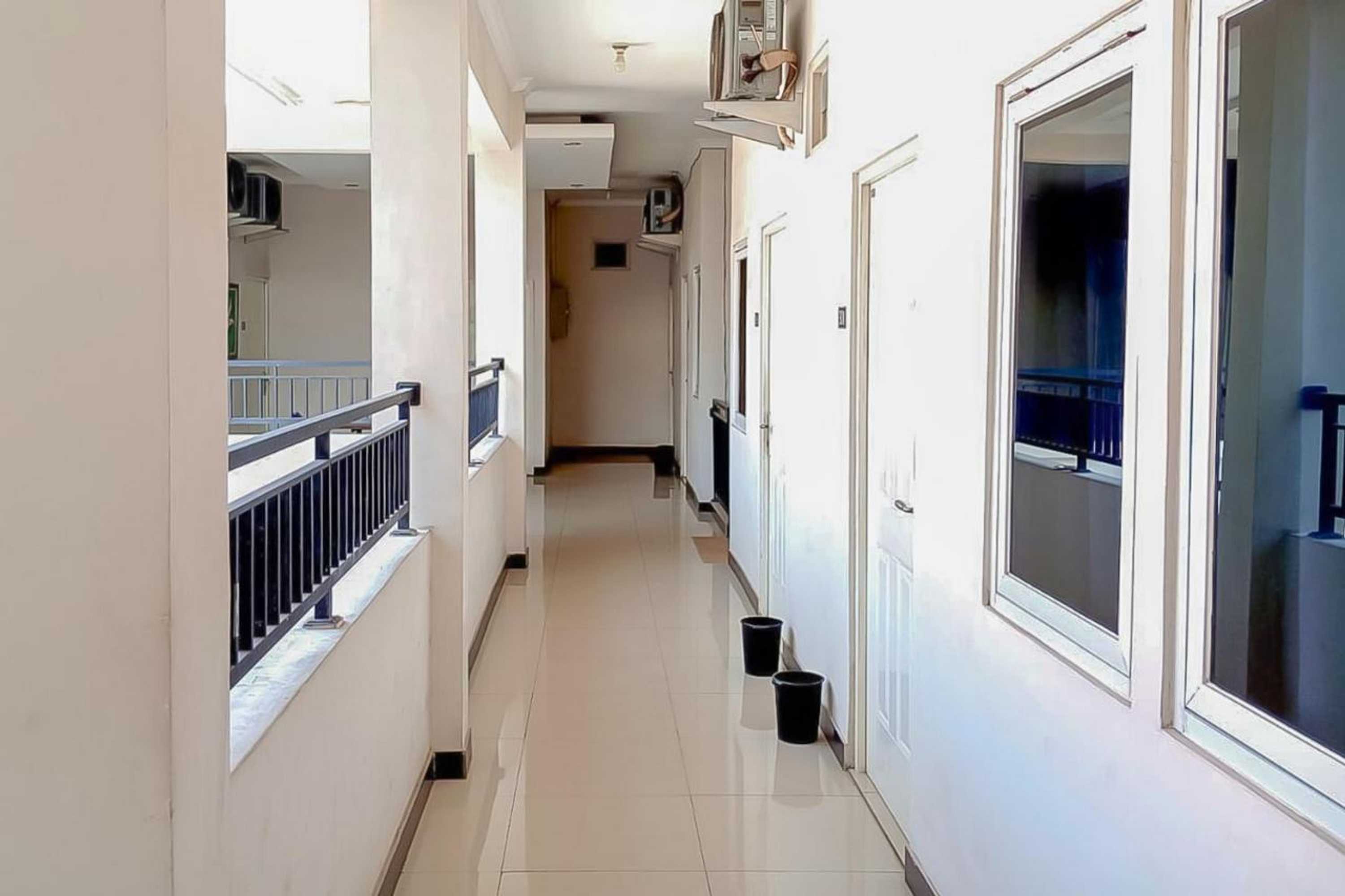 Gift card for Waringin Guest House Tegal Mitra Reddoorz Gift card for Waringin Guest House Tegal Mitra Reddoorz