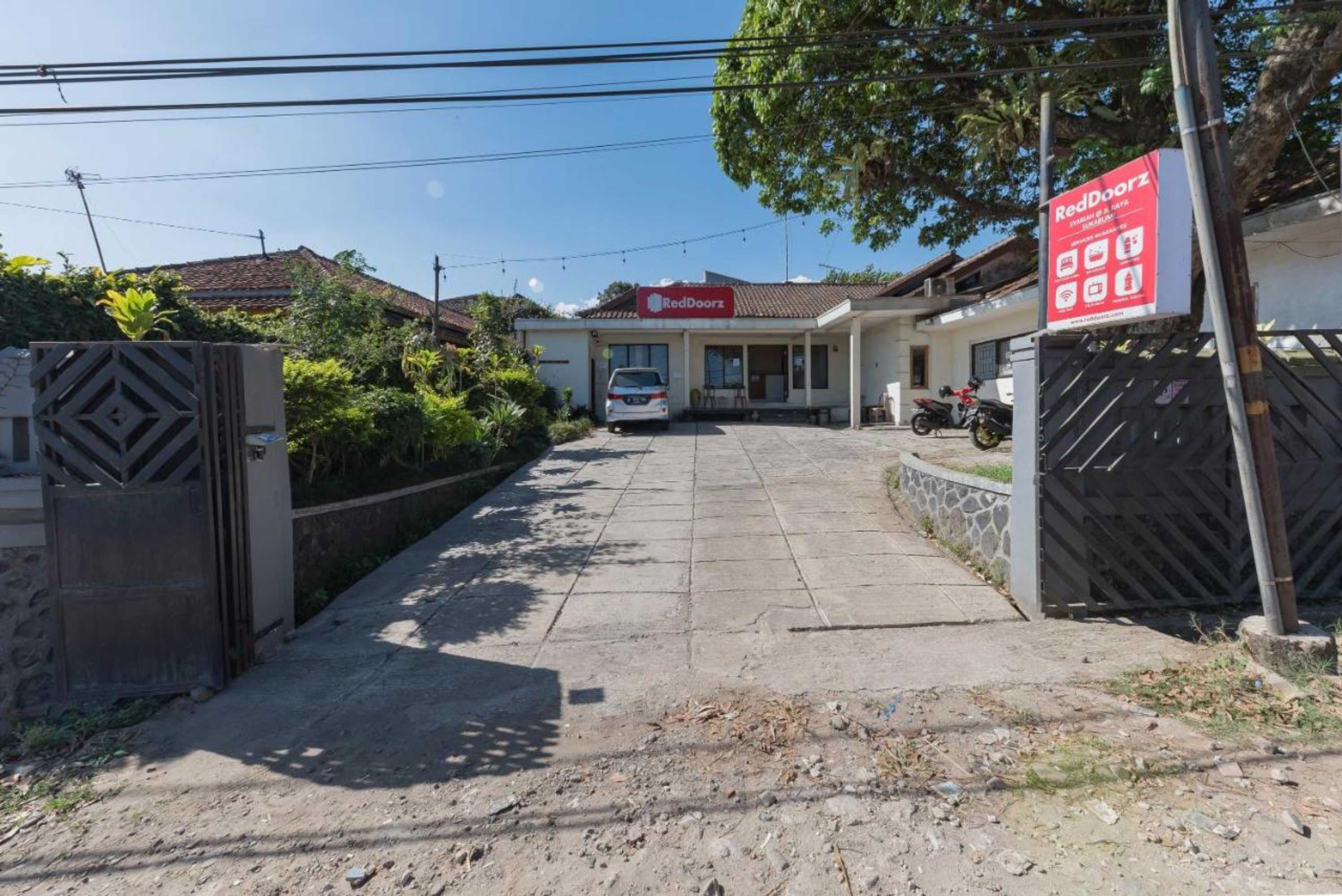 Gift card for Reddoorz Syariah @ Jl Raya Sukabumi