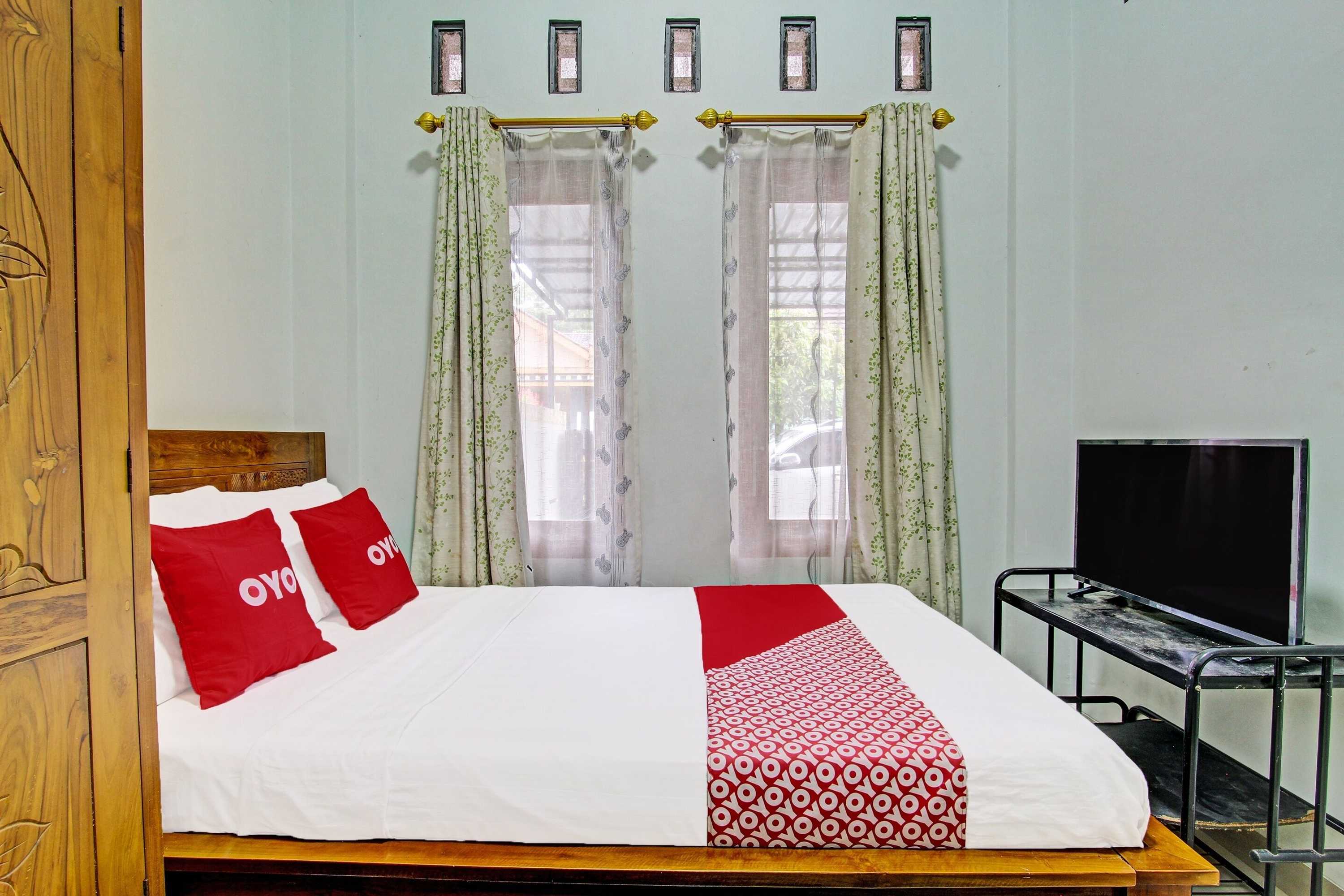 Gift card for Oyo 92071 Yusman Homestay Syariah Gift card for Oyo 92071 Yusman Homestay Syariah