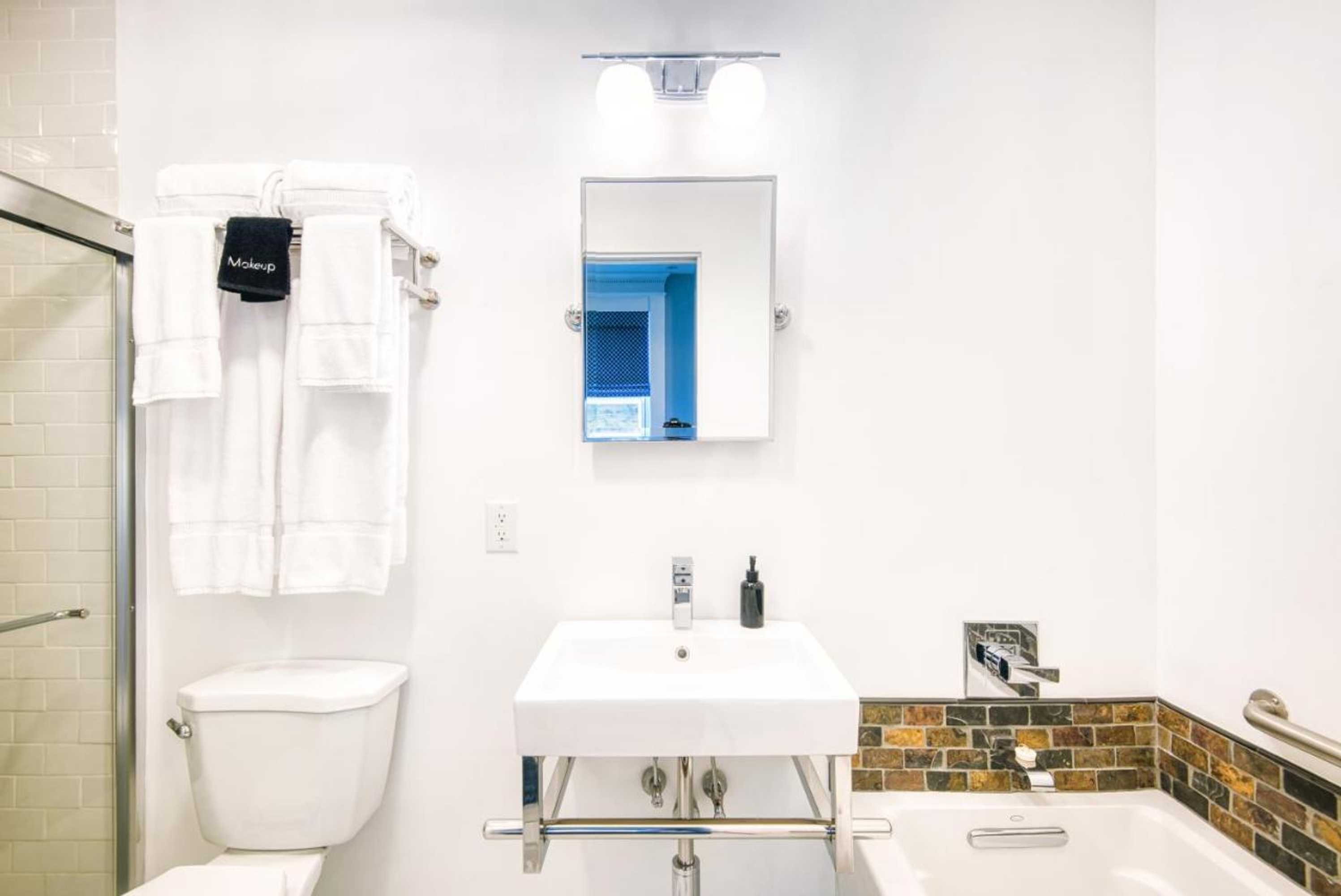 Gift card for The Hudson Whaler