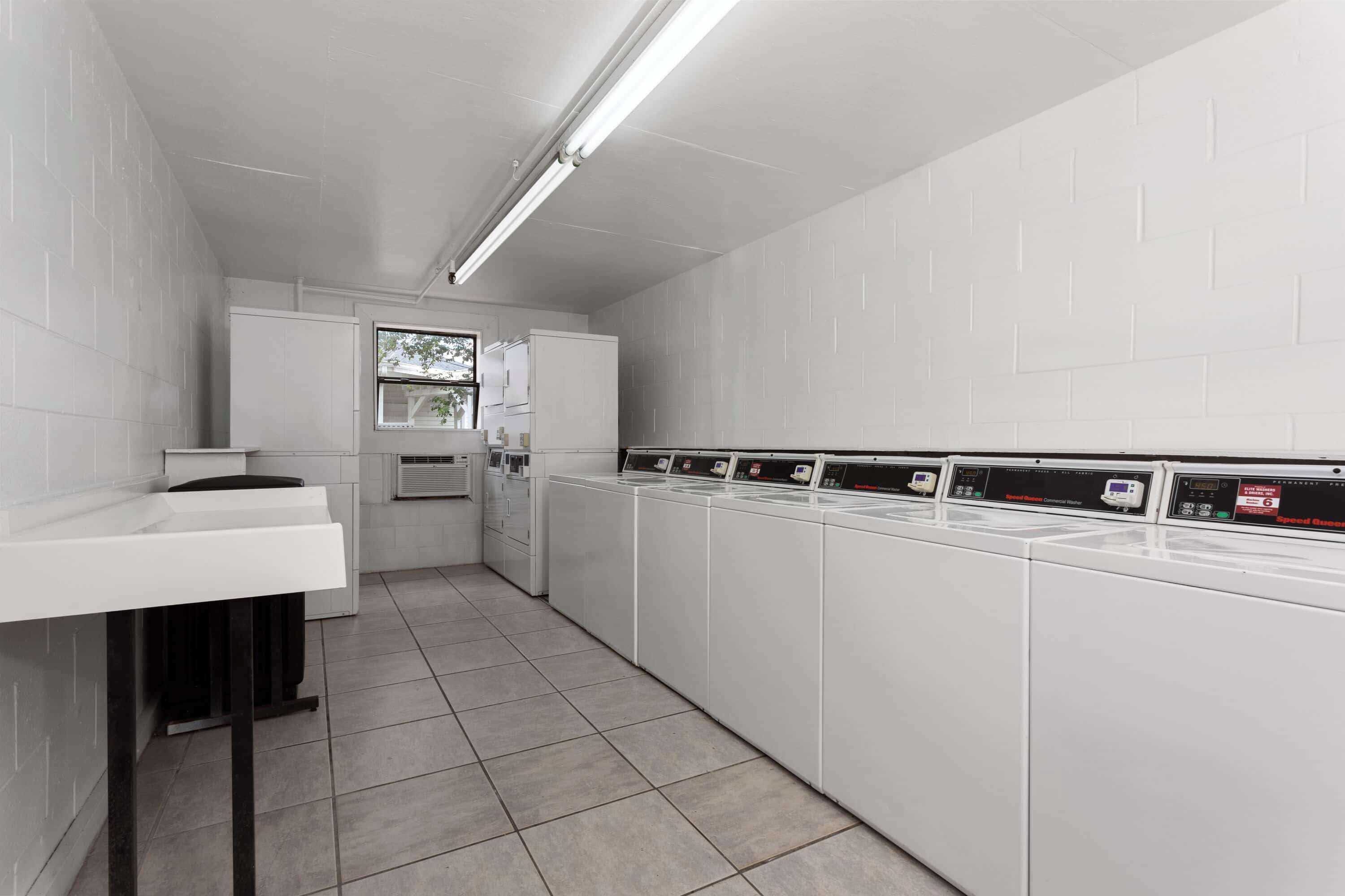 Gift card for Developer Inn Maingate, a Baymont by Wyndham Gift card for Developer Inn Maingate, a Baymont by Wyndham