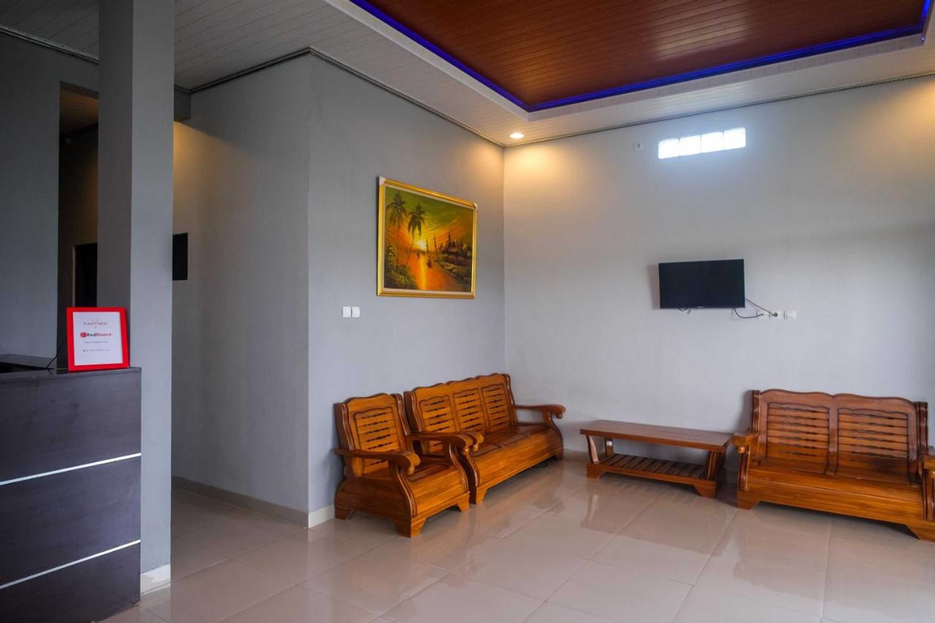 Gift card for Reddoorz Near Dr Oen Solo Baru Hospital Gift card for Reddoorz Near Dr Oen Solo Baru Hospital