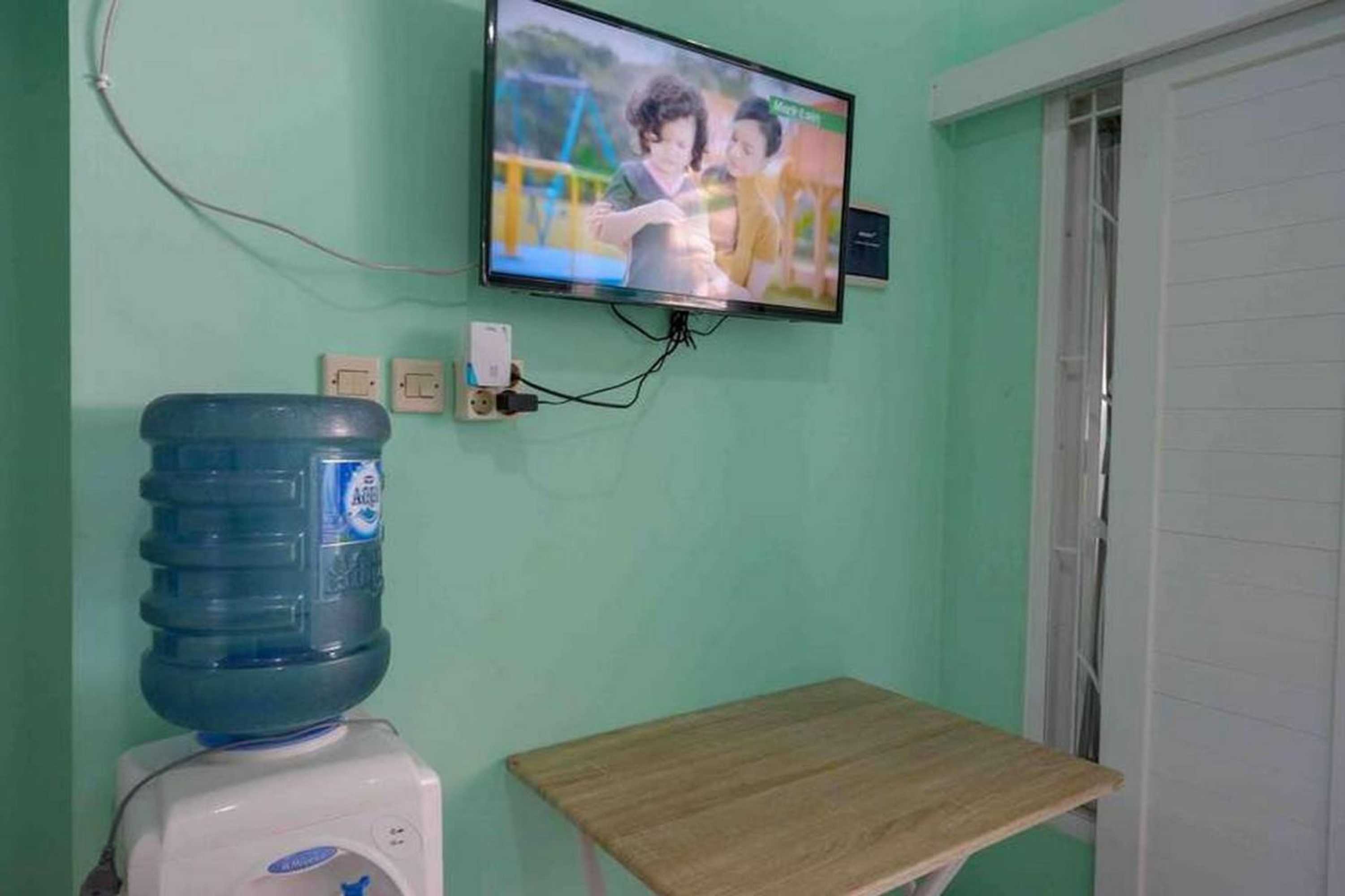 Gift card for Griya Zukarnaen Syariah Mitra Reddoorz Gift card for Griya Zukarnaen Syariah Mitra Reddoorz