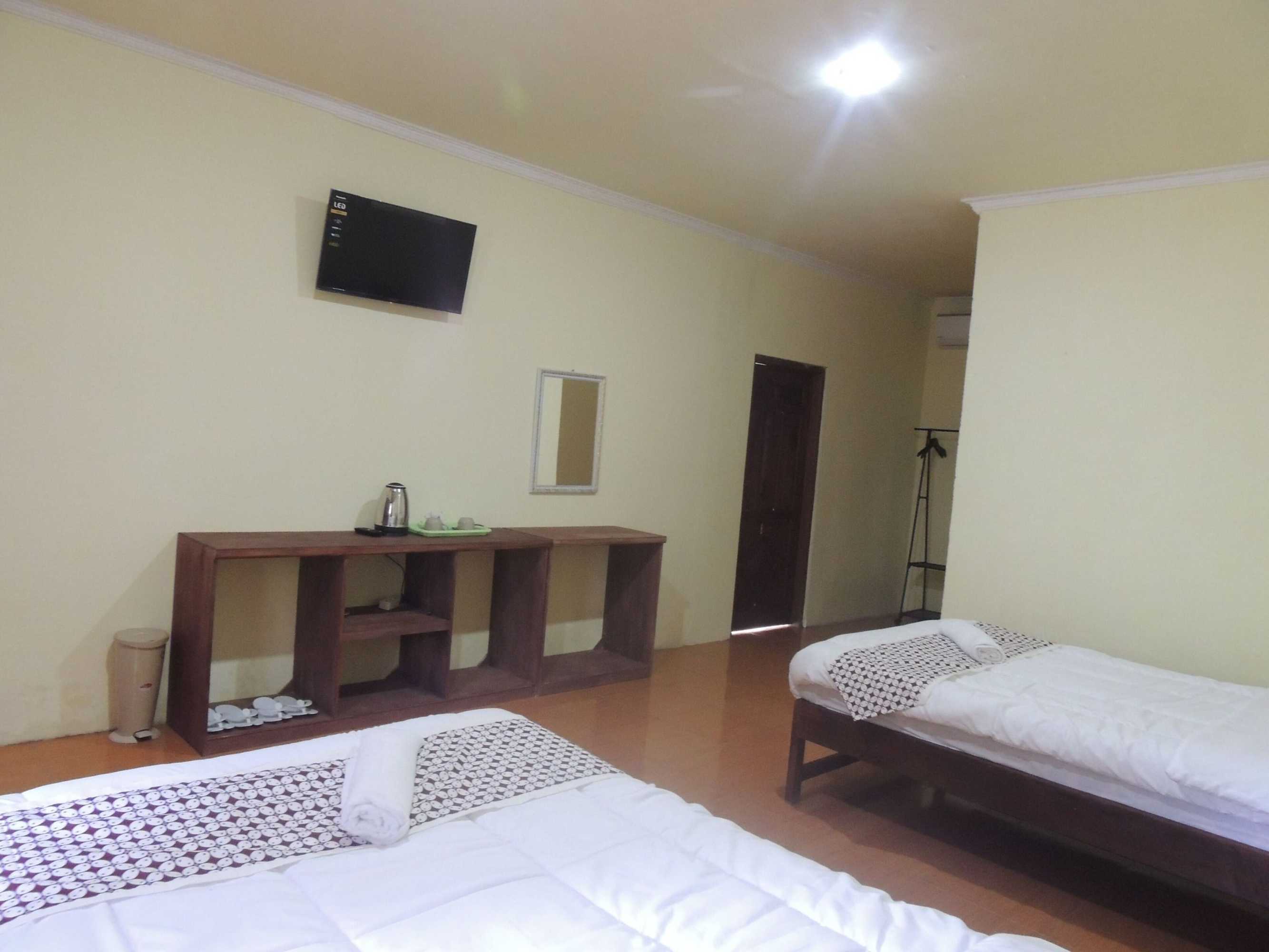 Gift card for Homestay Effendi Borobudur Syariah by Ndalem Beong Gift card for Homestay Effendi Borobudur Syariah by Ndalem Beong