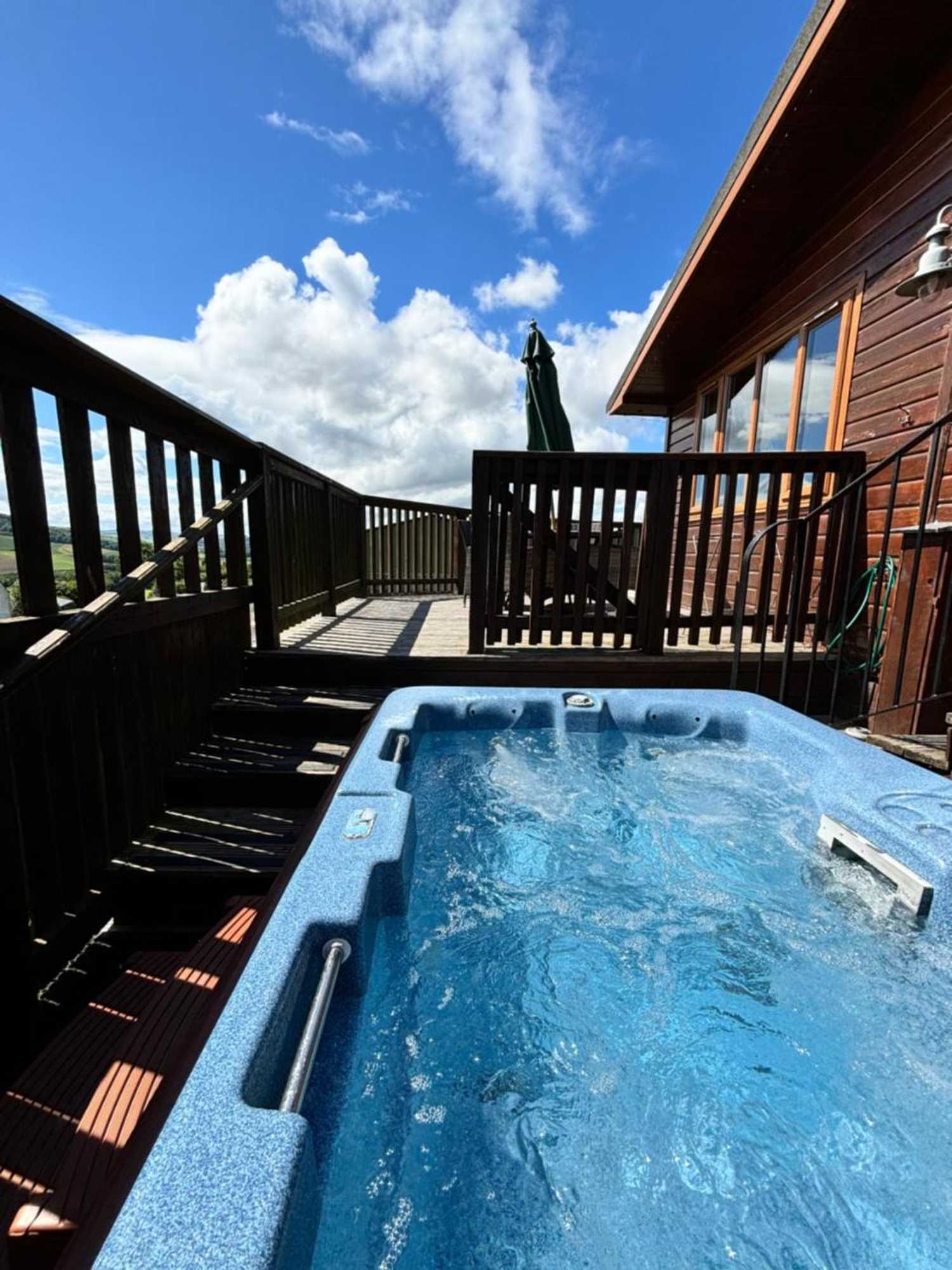 Gift card for Skylark Lodge With Hot Tub