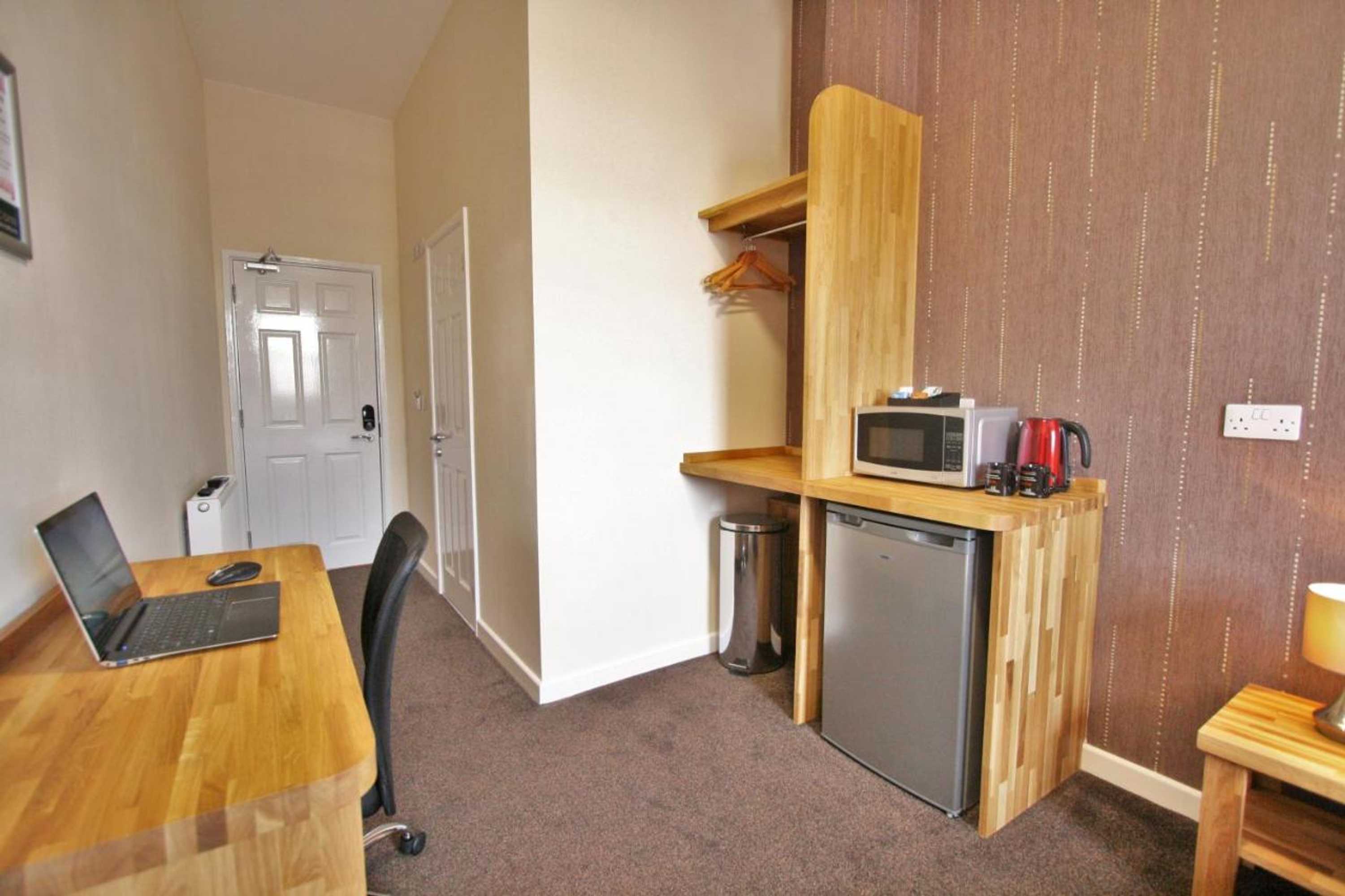 Gift card for Central Hotel Gloucester by Roomsbooked