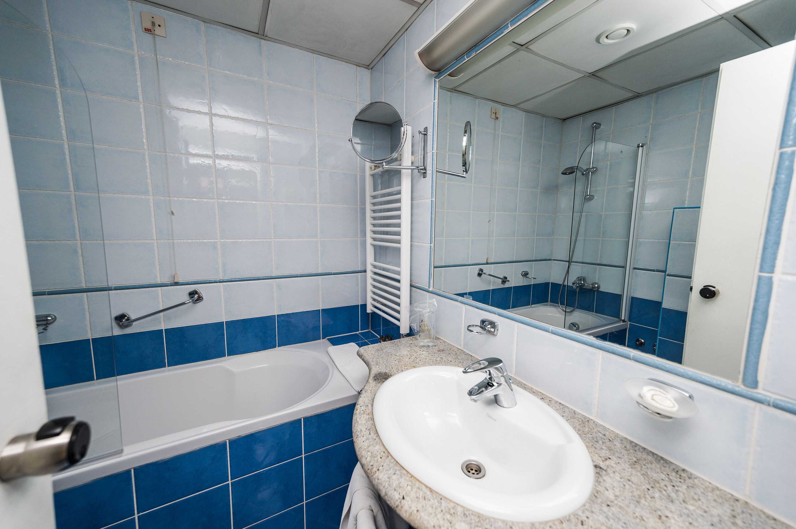 Gift card for Hotel Holiday