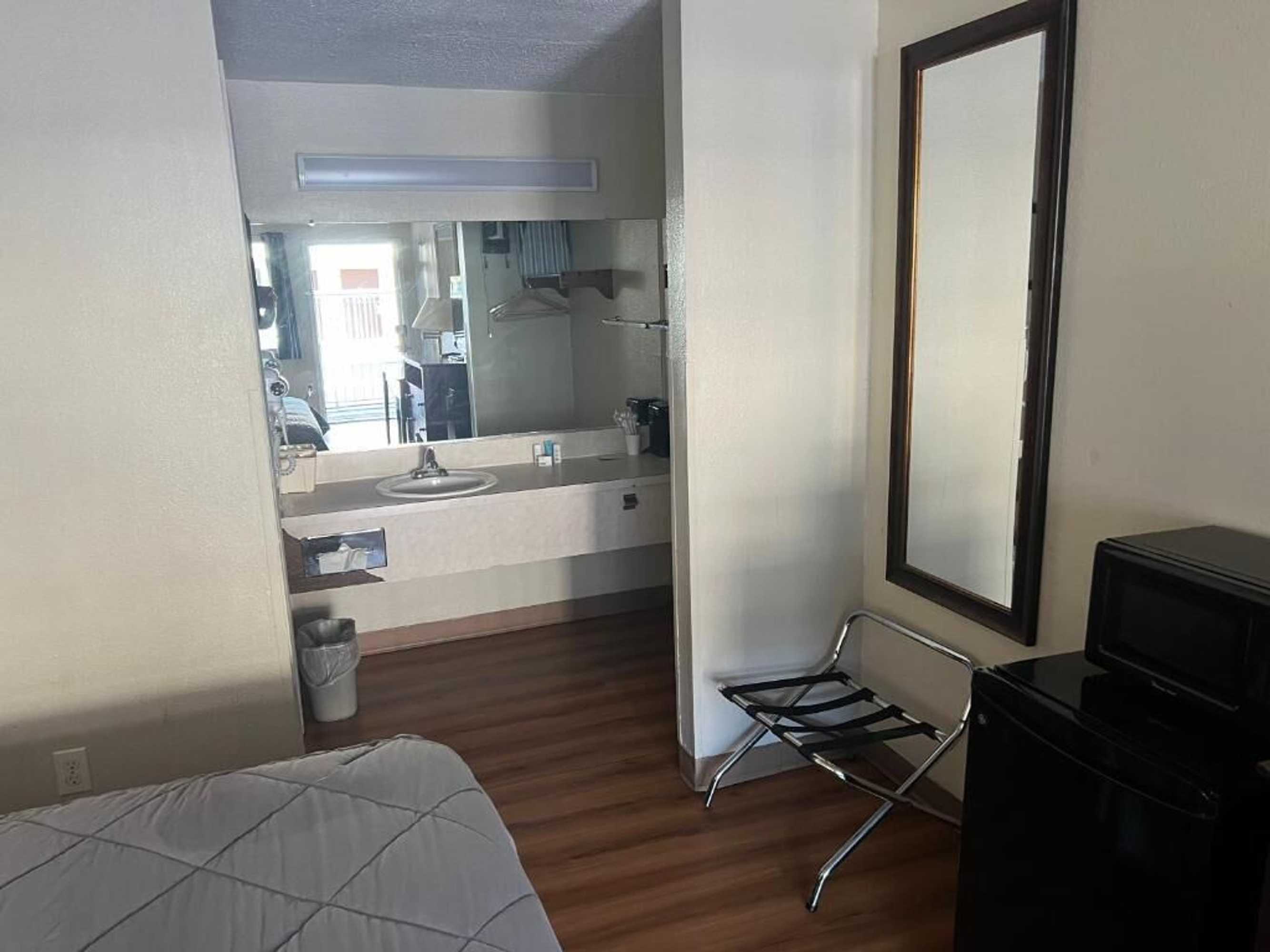 Gift card for Fairbridge Inn Express, Tukwila