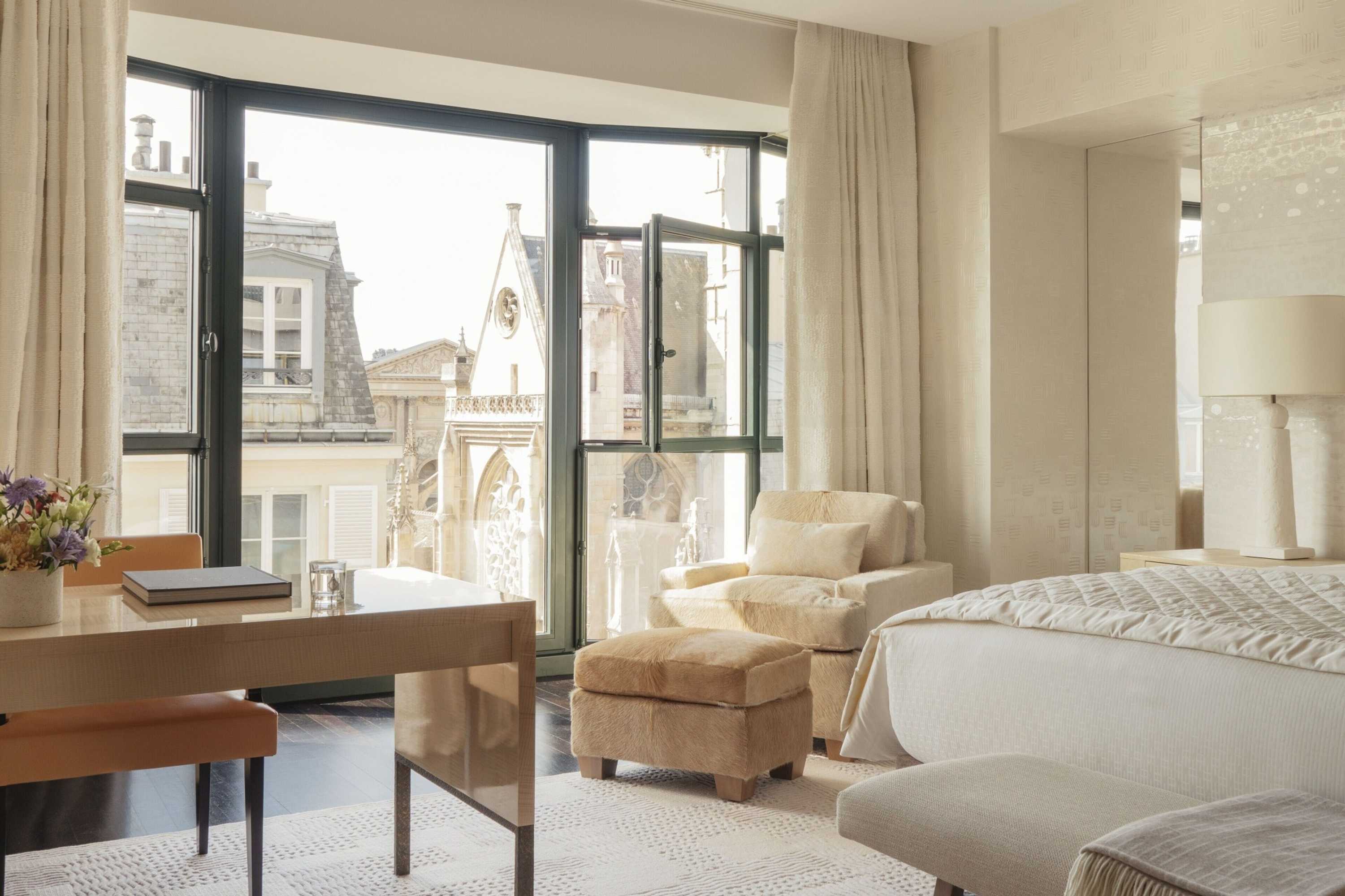 Gift card for Cheval Blanc Paris & Dior Spa Cheval Blanc Paris Gift card for Cheval Blanc Paris & Dior Spa Cheval Blanc Paris