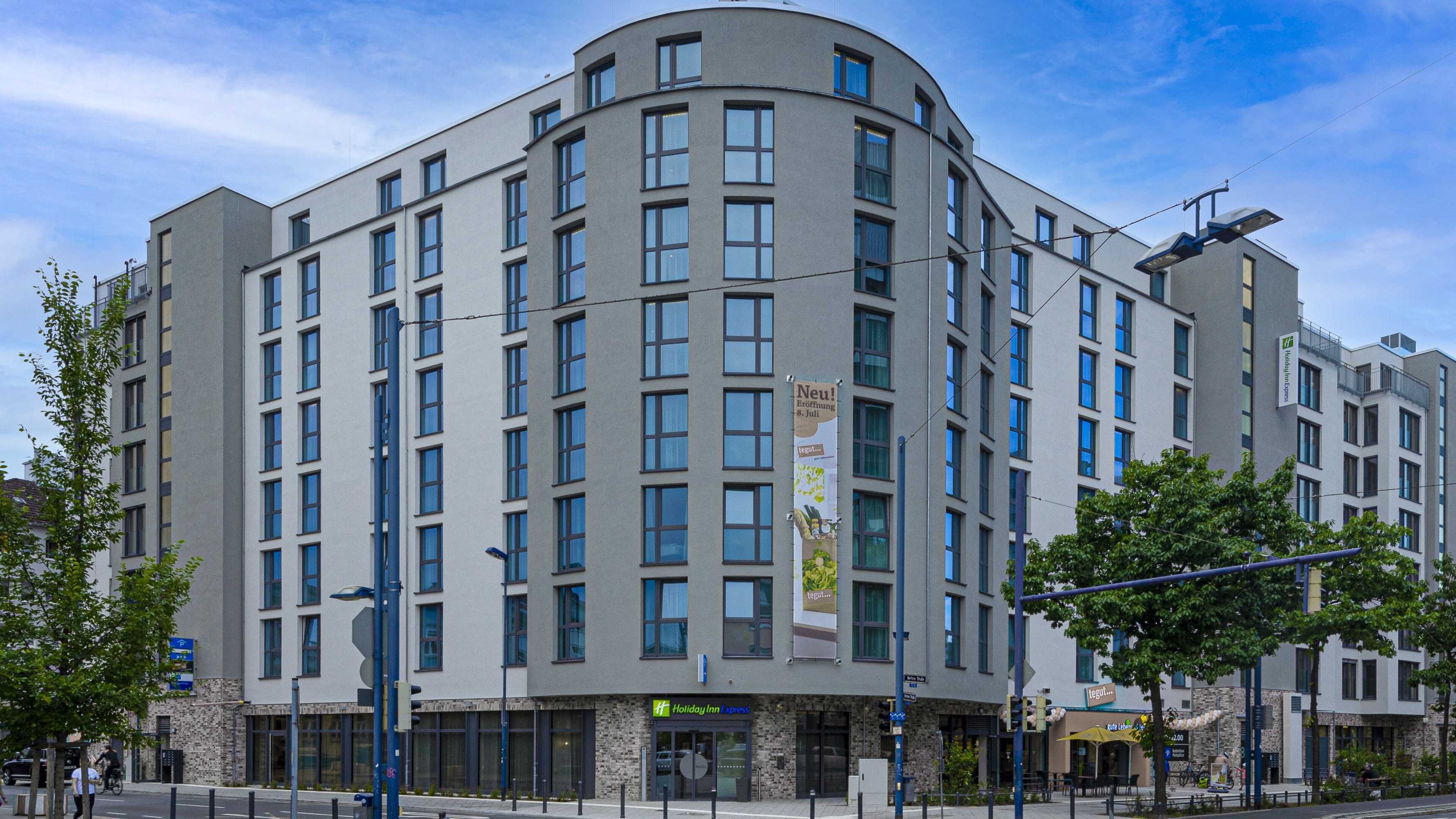 Gift card for Holiday Inn Express Offenbach by Ihg Gift card for Holiday Inn Express Offenbach by Ihg