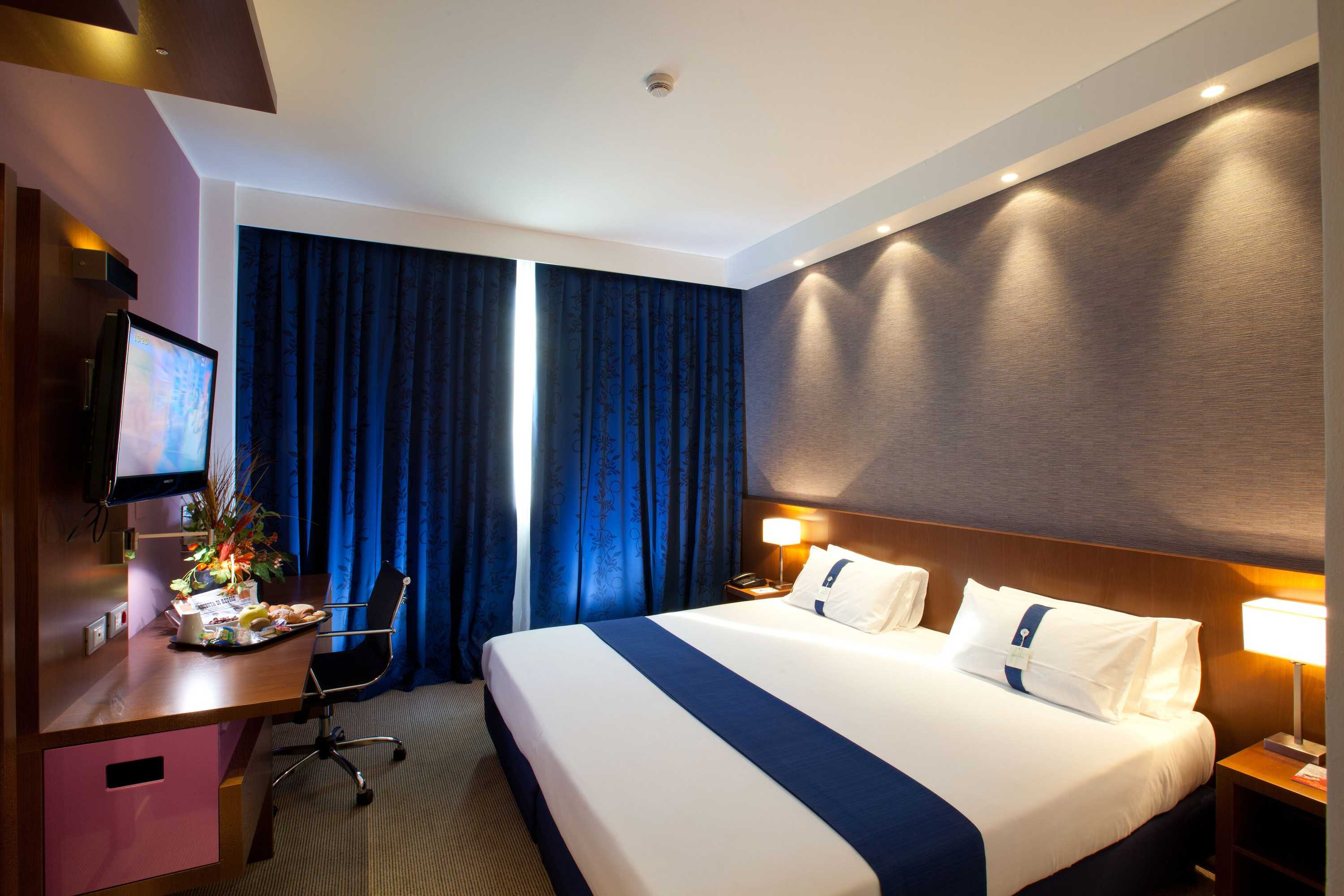 Gift card for Holiday Inn Express Reggio Emilia by Ihg Gift card for Holiday Inn Express Reggio Emilia by Ihg
