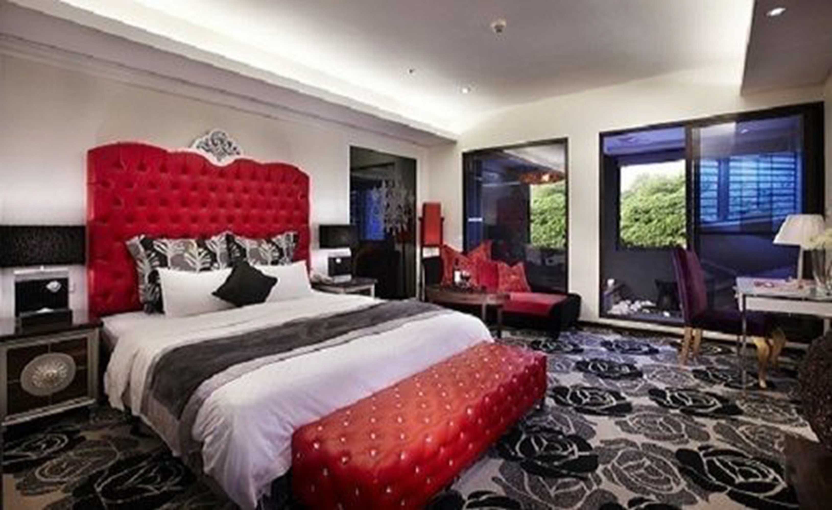 Gift card for Golden Hotspring Hotel