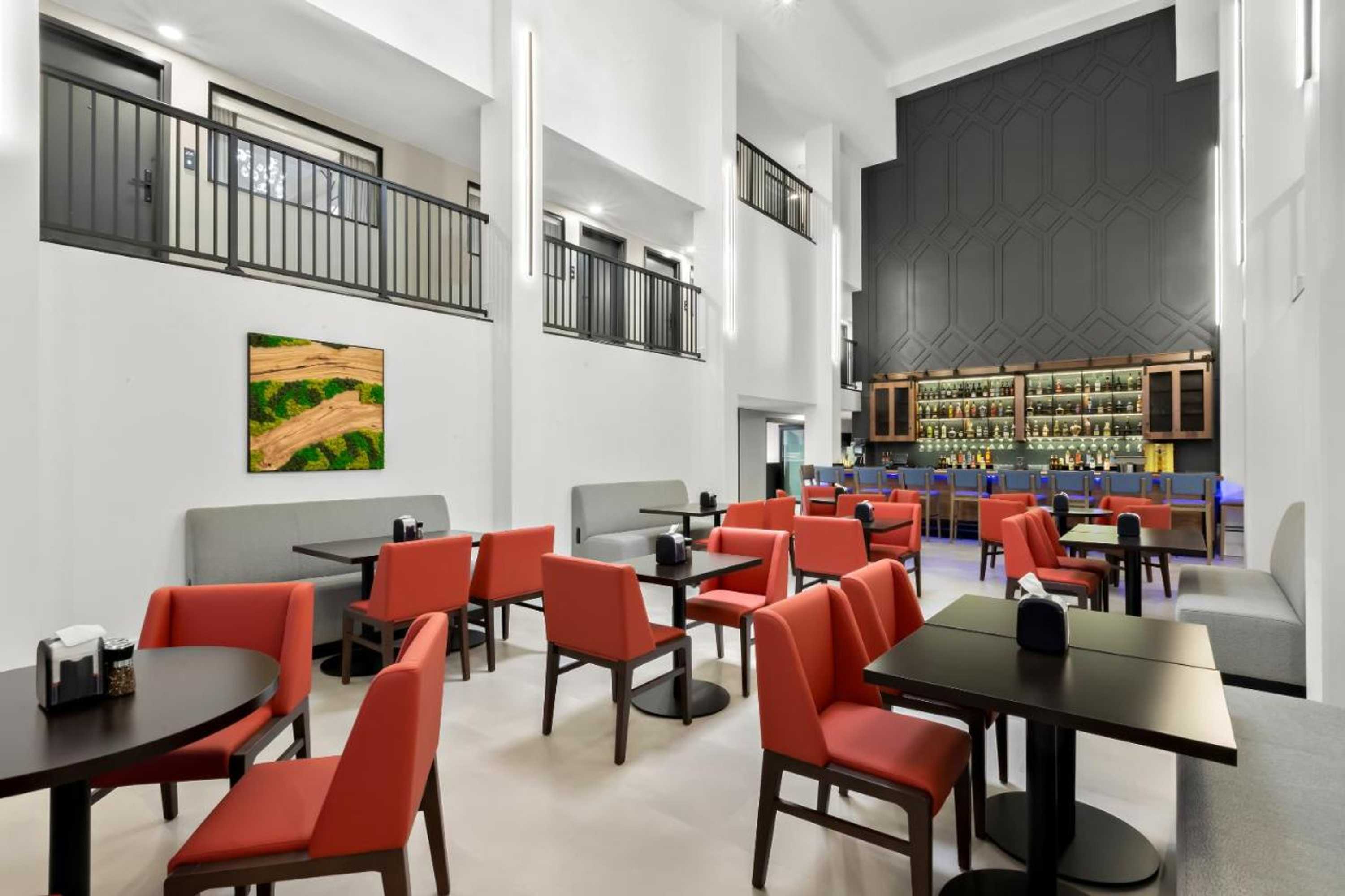 Gift card for Latitude Suites Tinton Falls Eatontown/bw Premier Collection