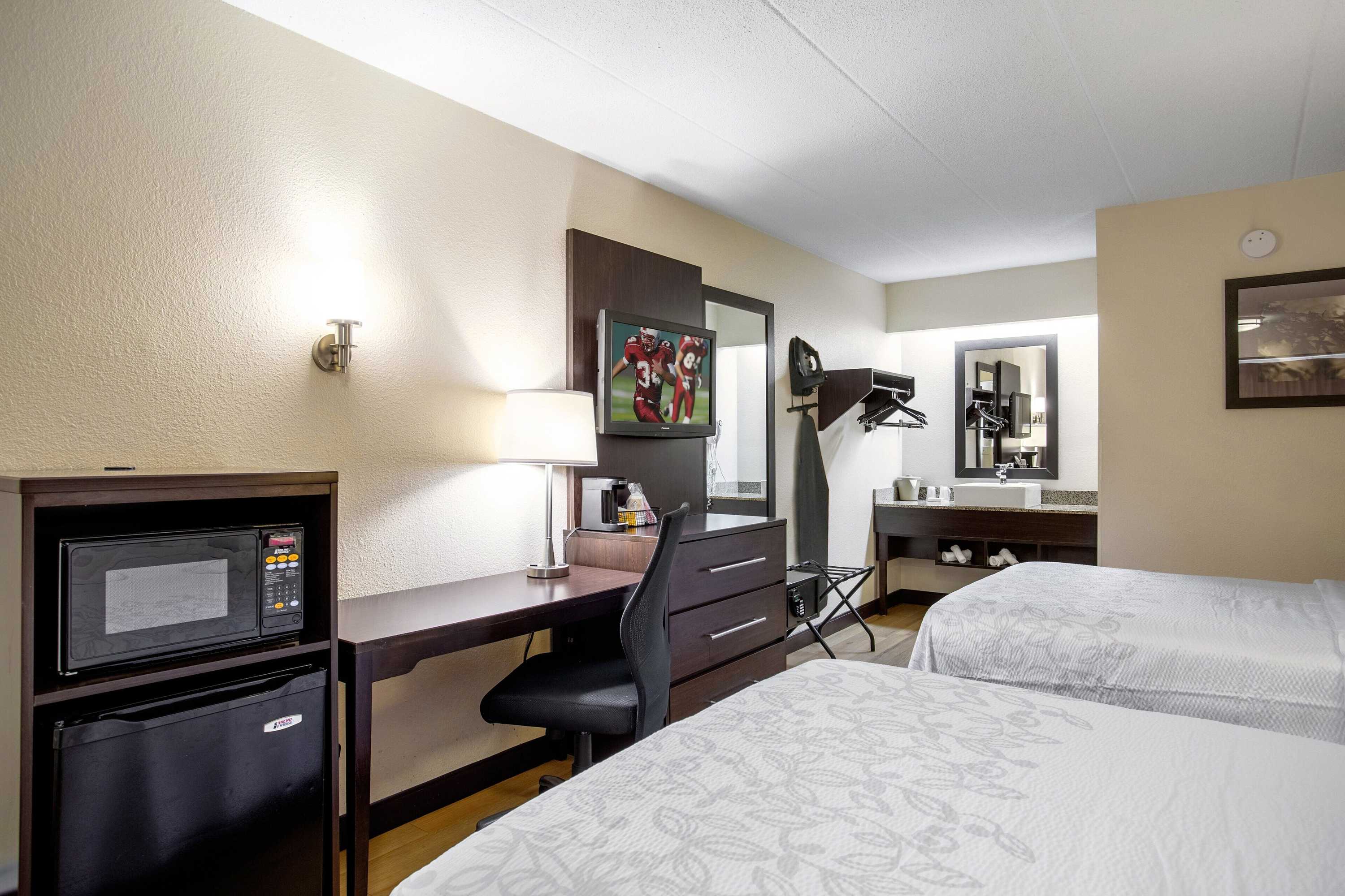 Gift card for Red Roof Inn Plus+ Wilmington - Newark Gift card for Red Roof Inn Plus+ Wilmington - Newark