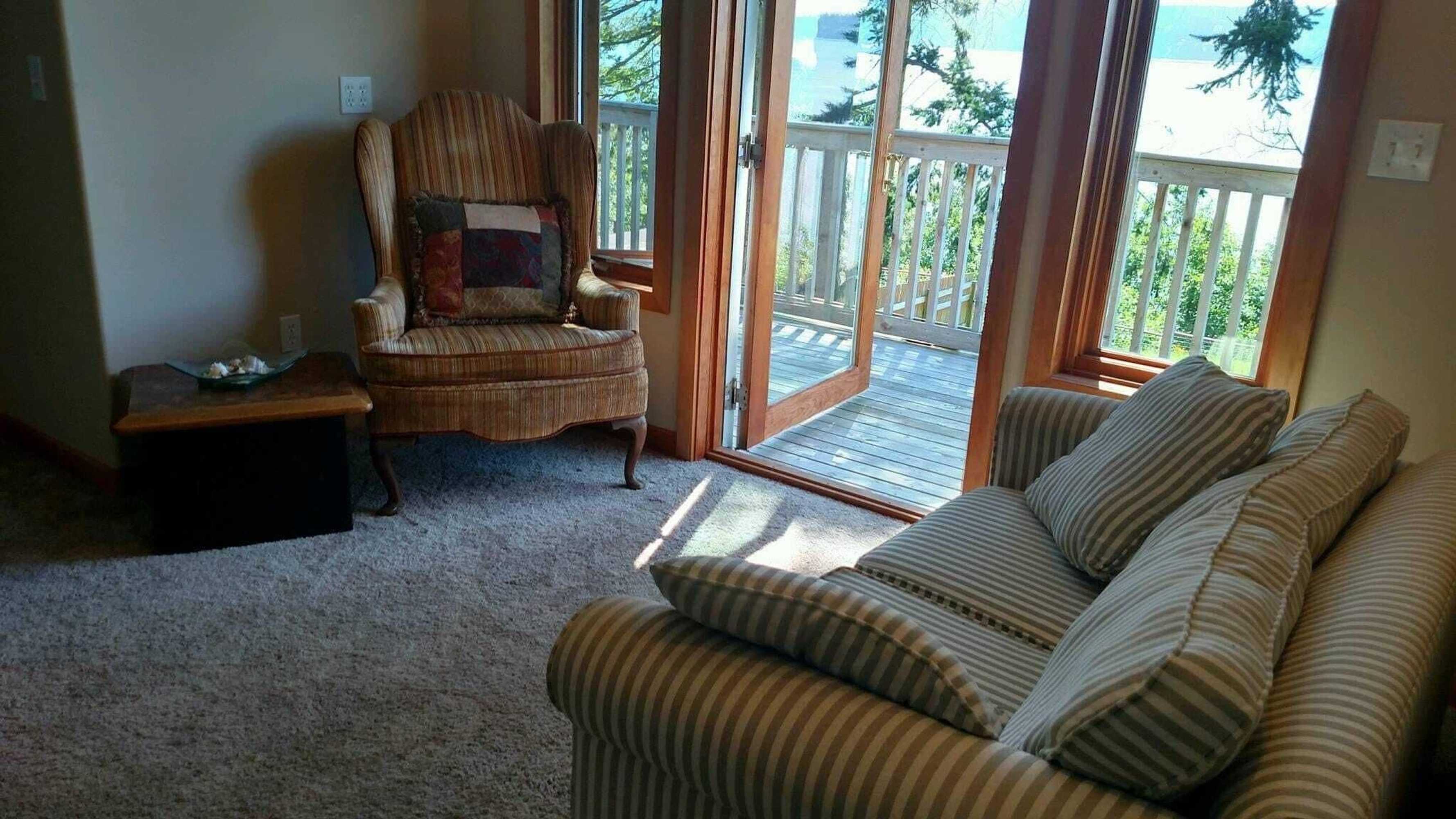 Gift card for Harbor View Haven by Avantstay Private Backyard