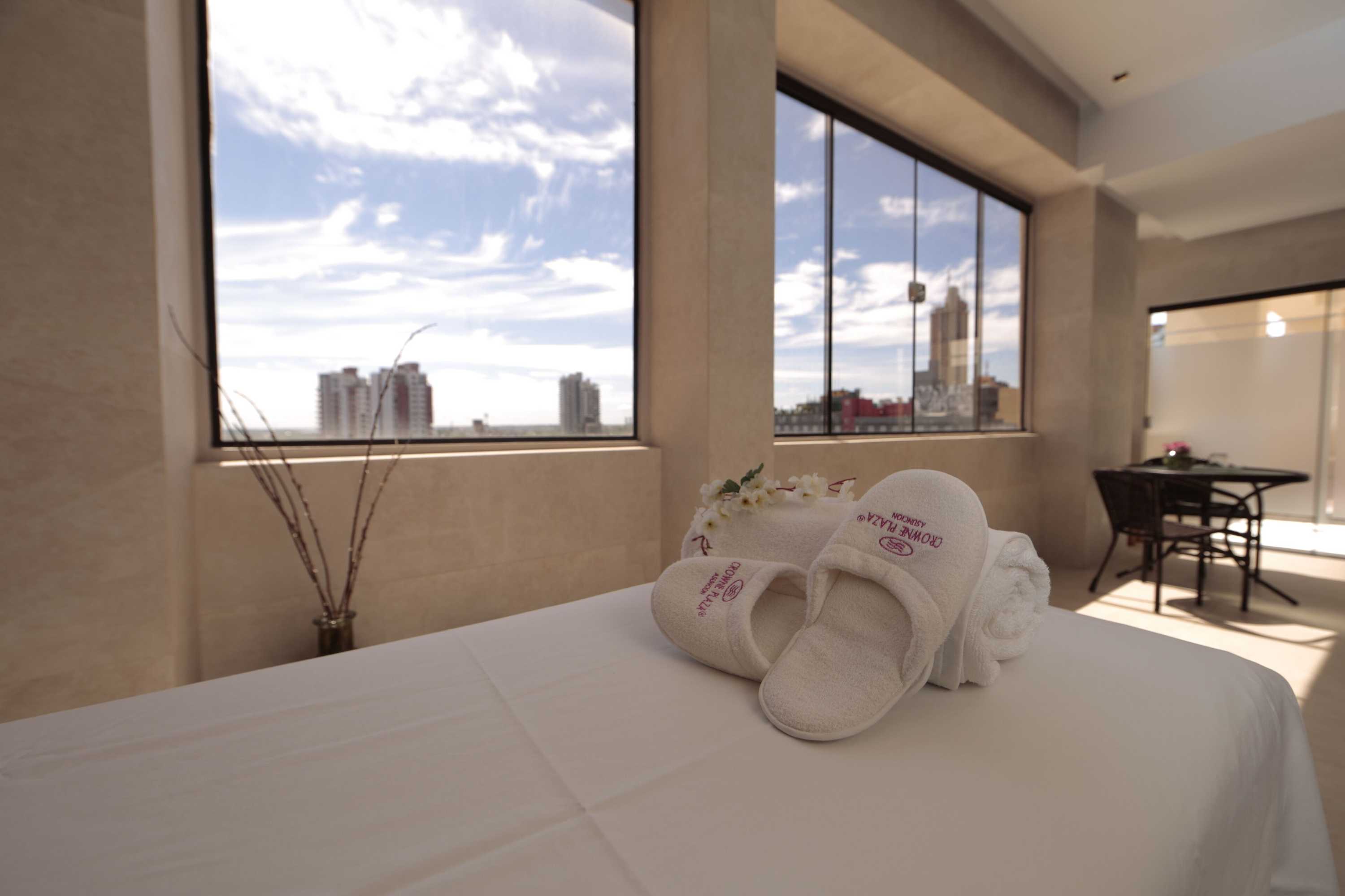 Gift card for Crowne Plaza Asuncion by Ihg Gift card for Crowne Plaza Asuncion by Ihg