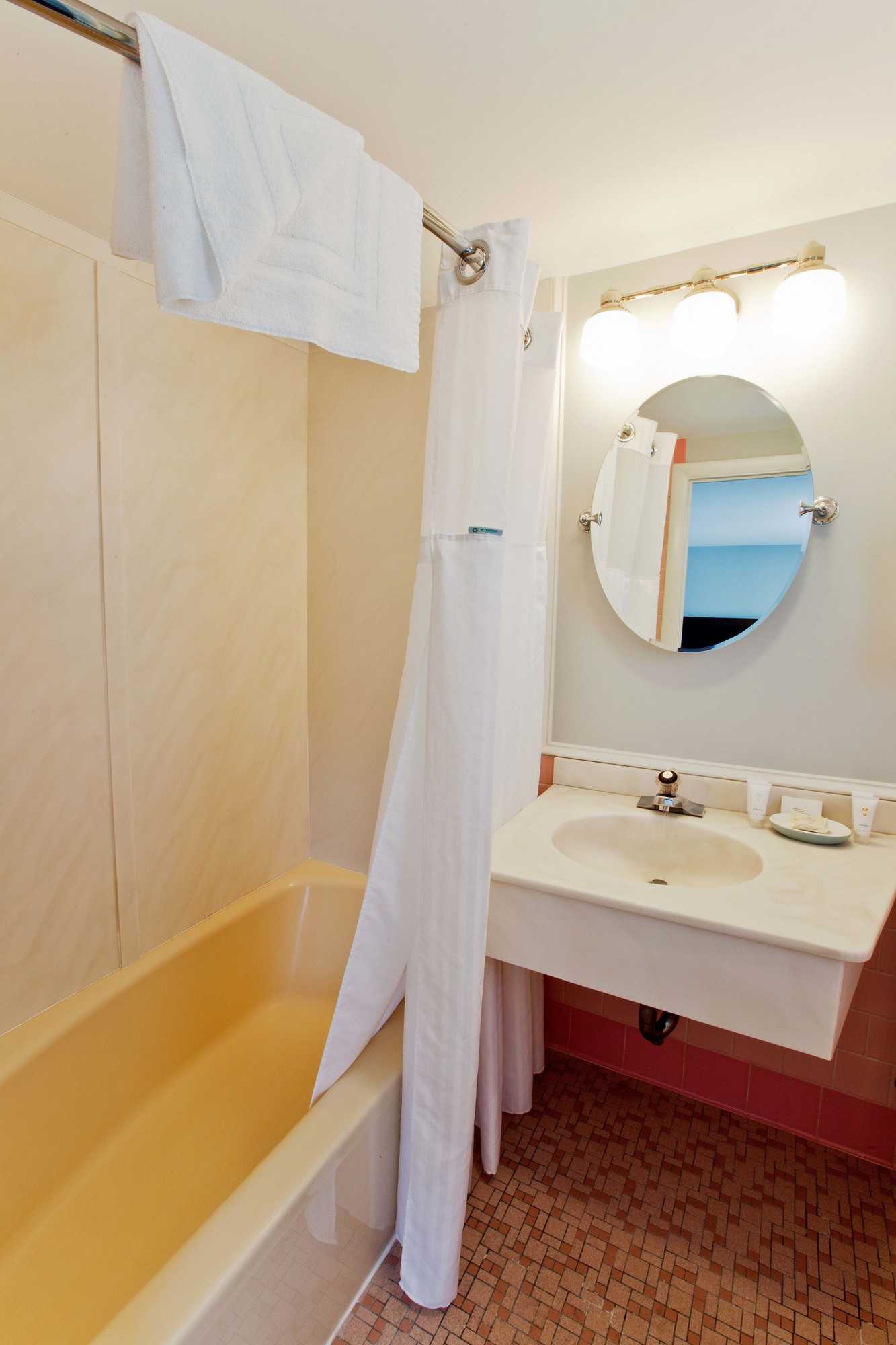 Gift card for Seaglass Inn & Spa Gift card for Seaglass Inn & Spa