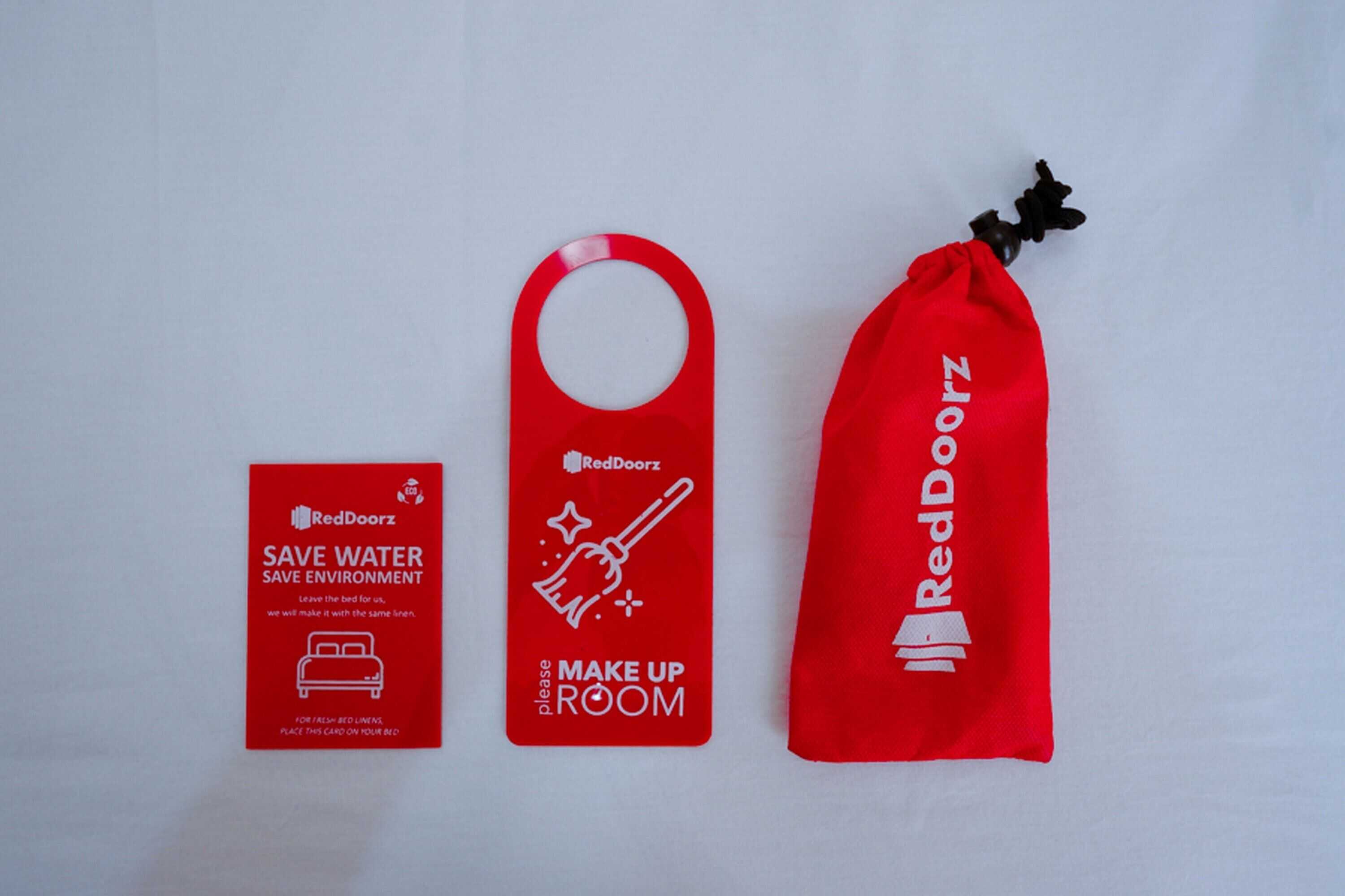 Gift card for Reddoorz Syariah Near Stasiun Tegal Gift card for Reddoorz Syariah Near Stasiun Tegal
