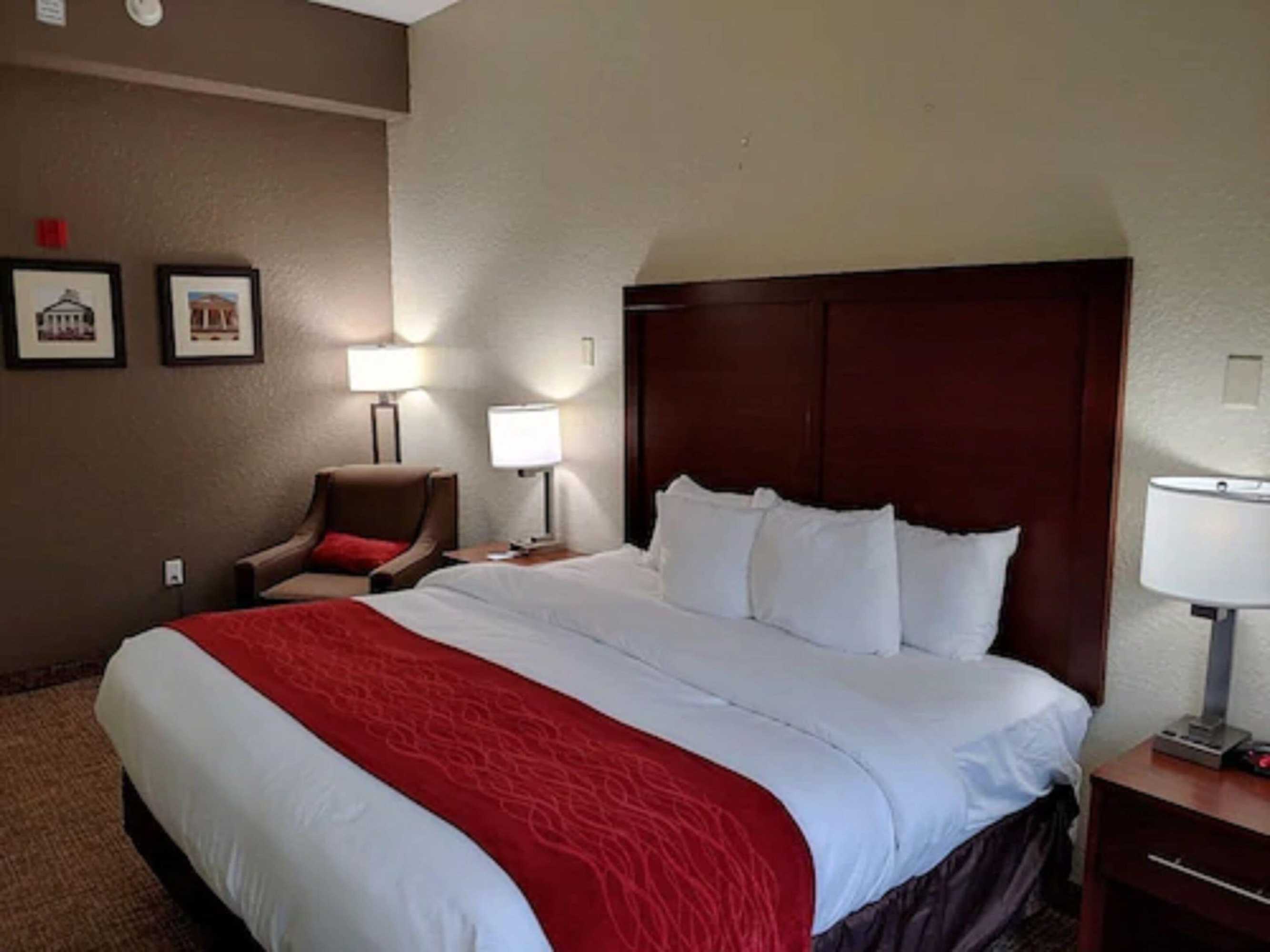 Gift card for Comfort Inn & Suites Marianna I-10 Gift card for Comfort Inn & Suites Marianna I-10