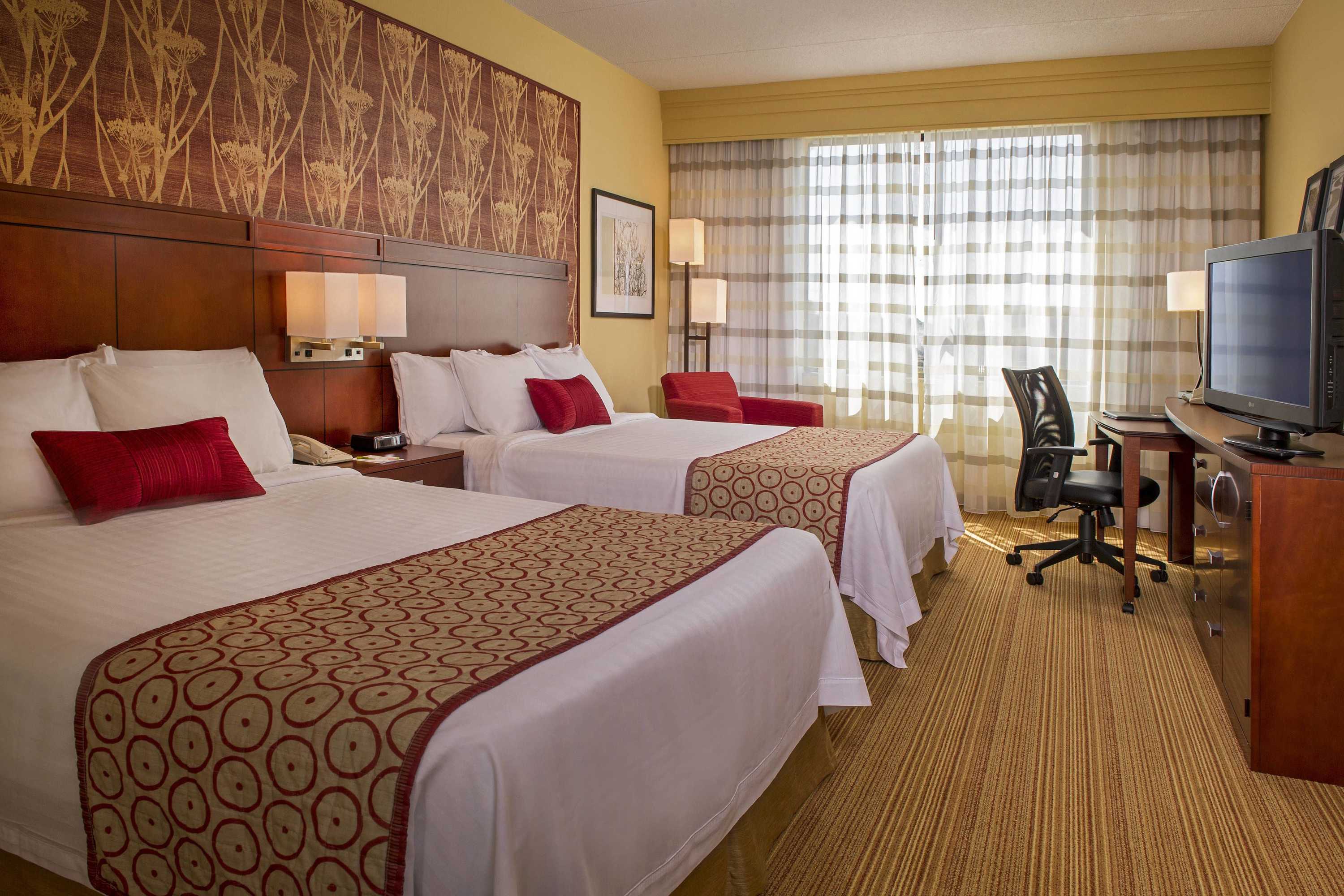 Gift card for Courtyard by Marriott Long Island Macarthur Airport Gift card for Courtyard by Marriott Long Island Macarthur Airport