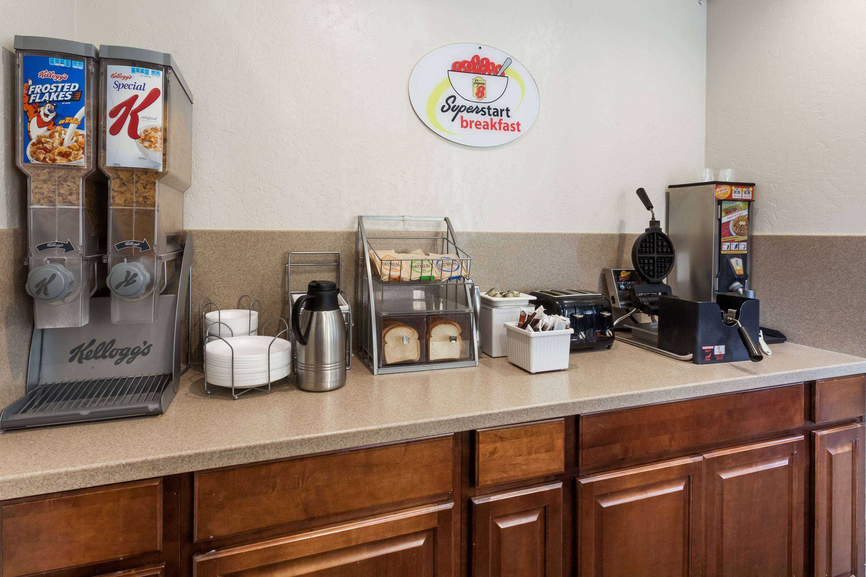 Gift card for Super 8 by Wyndham Visalia Gift card for Super 8 by Wyndham Visalia