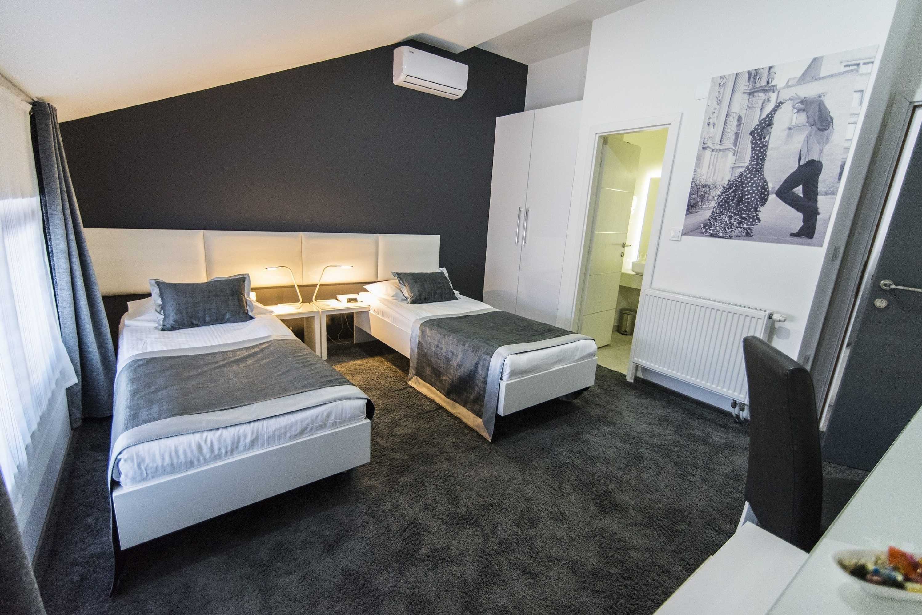 Gift card for Hotel Cool Zagreb Airport Gift card for Hotel Cool Zagreb Airport