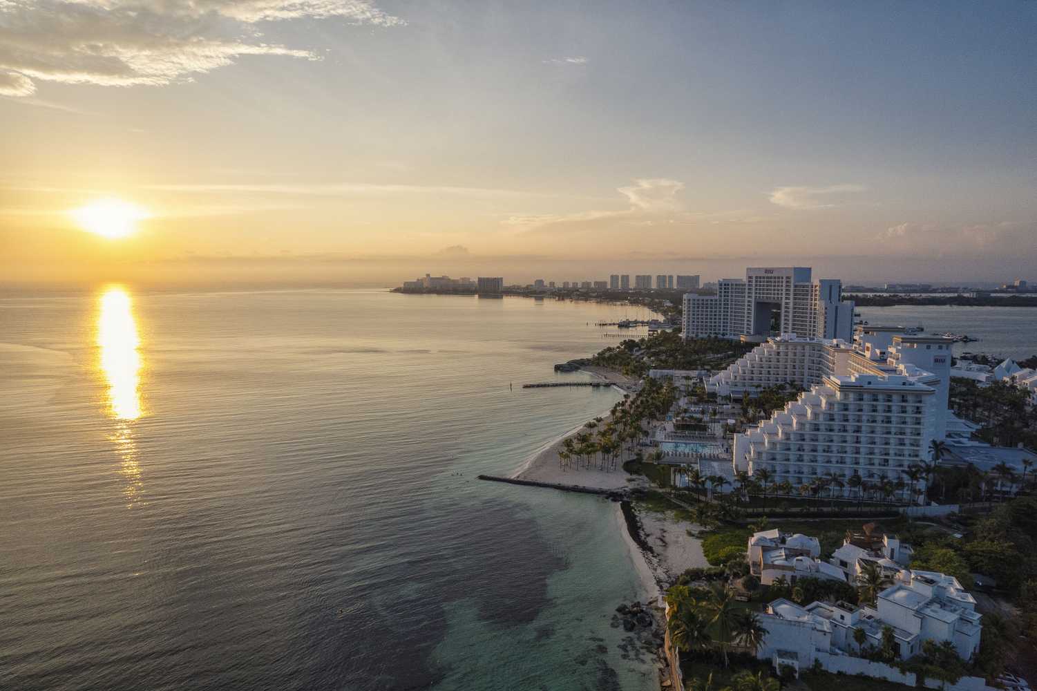Gift card for Hotel Riu Caribe - All Inclusive Gift card for Hotel Riu Caribe - All Inclusive