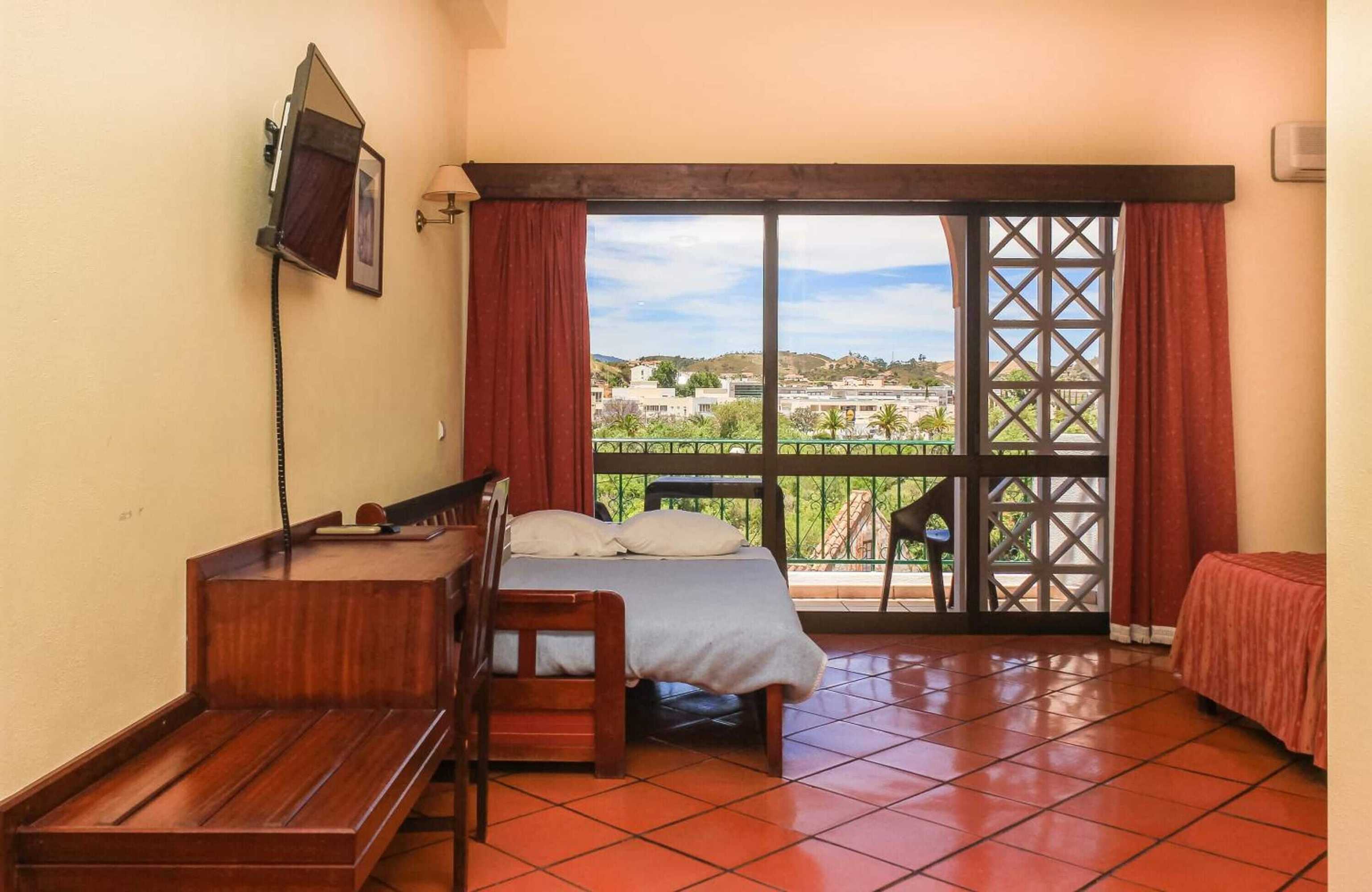 Gift card for Hotel Colina Dos Mouros Gift card for Hotel Colina Dos Mouros