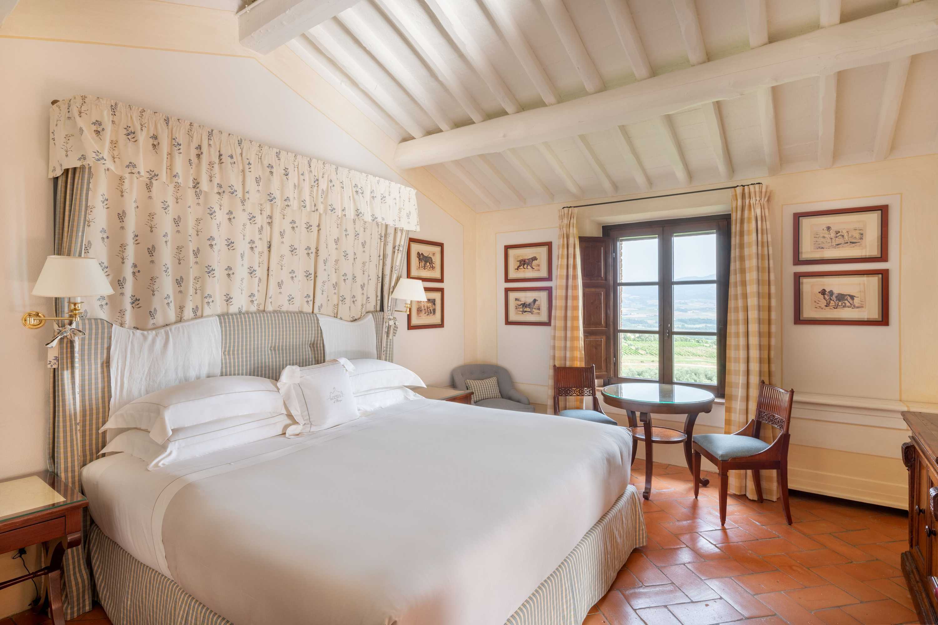 Gift card for Castello Banfi - Il Borgo - Relais et Chateaux Gift card for Castello Banfi - Il Borgo - Relais et Chateaux