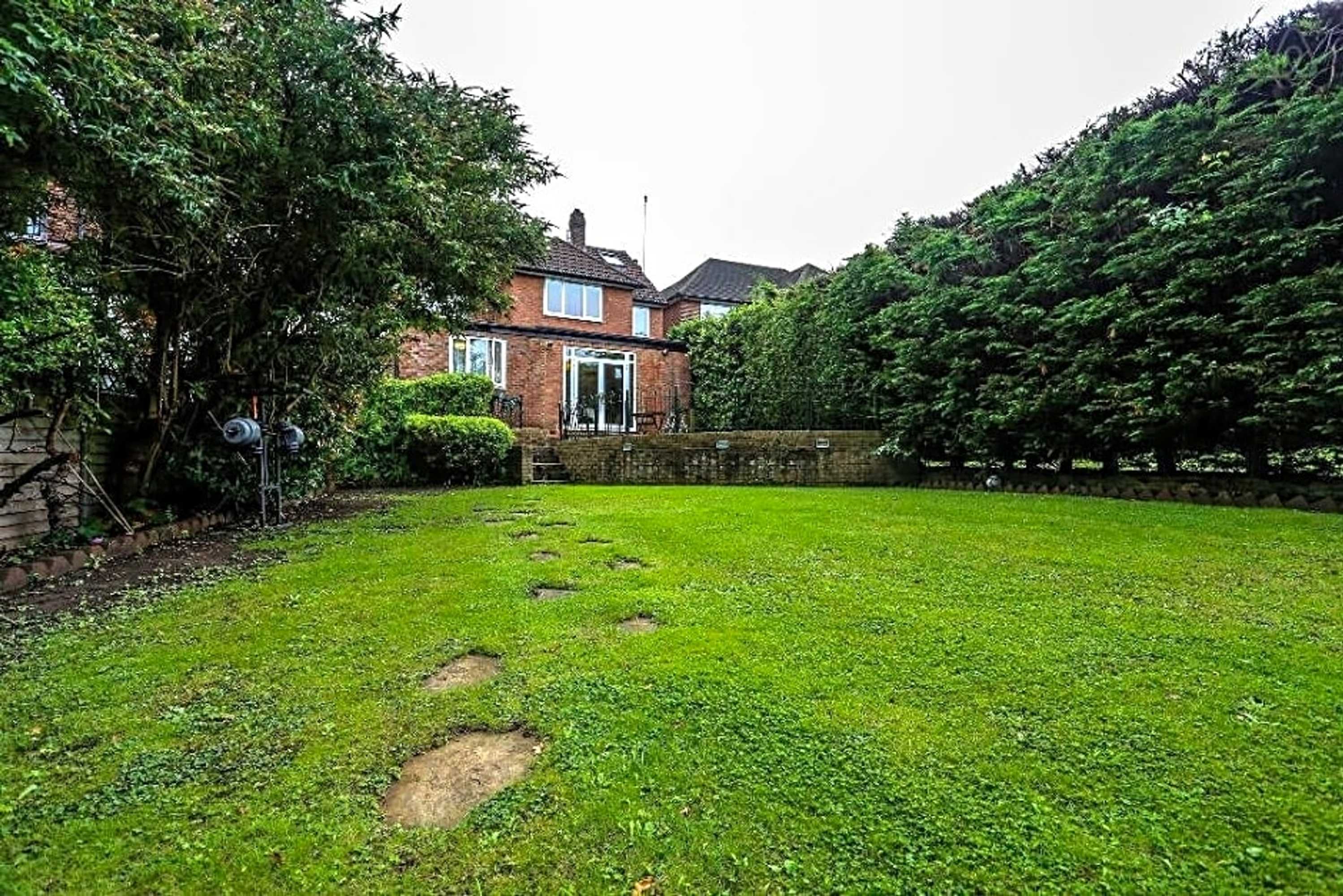 Gift card for Oyo Guest House Ellipse