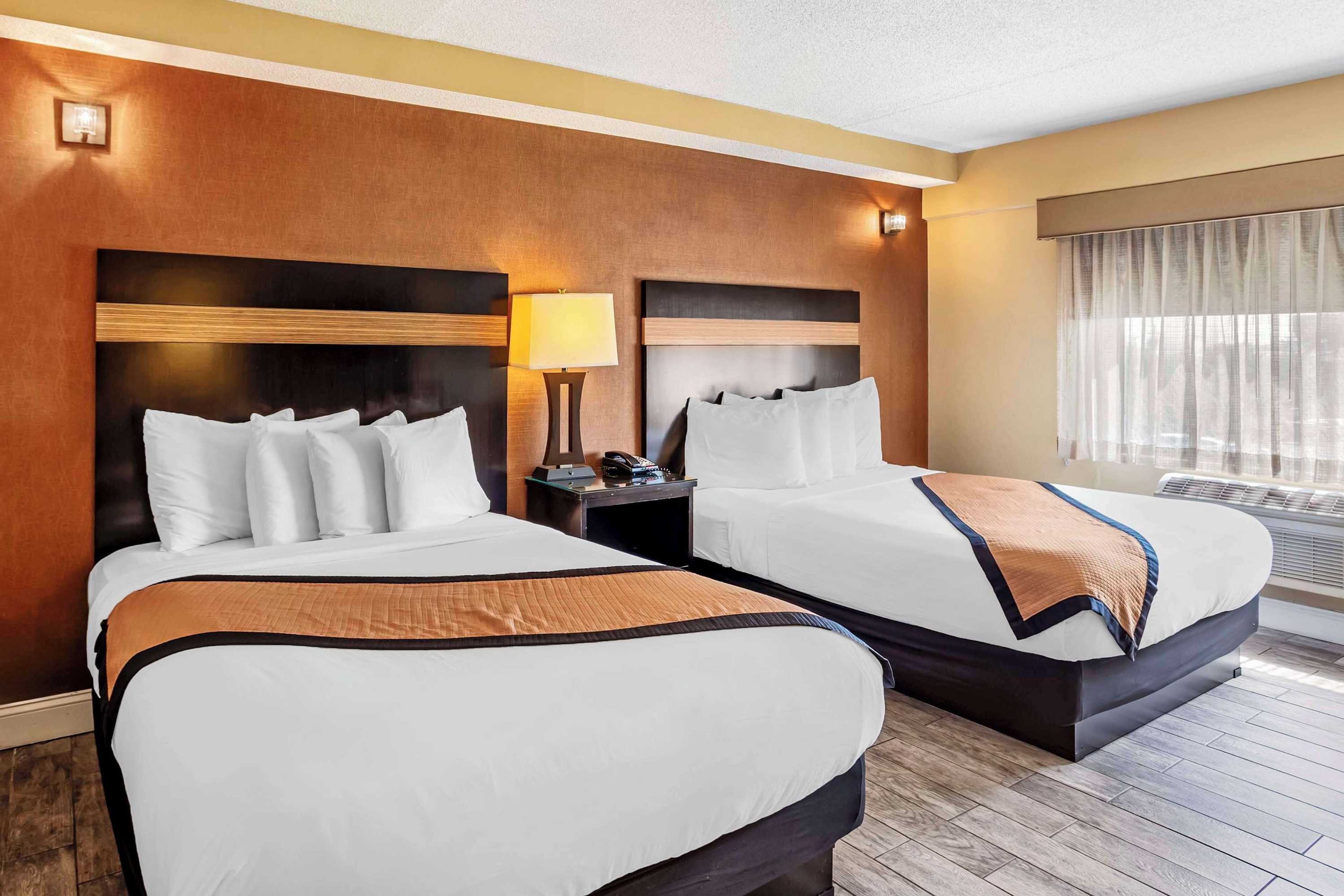 Gift card for Best Western Plus Newark Airport West Gift card for Best Western Plus Newark Airport West