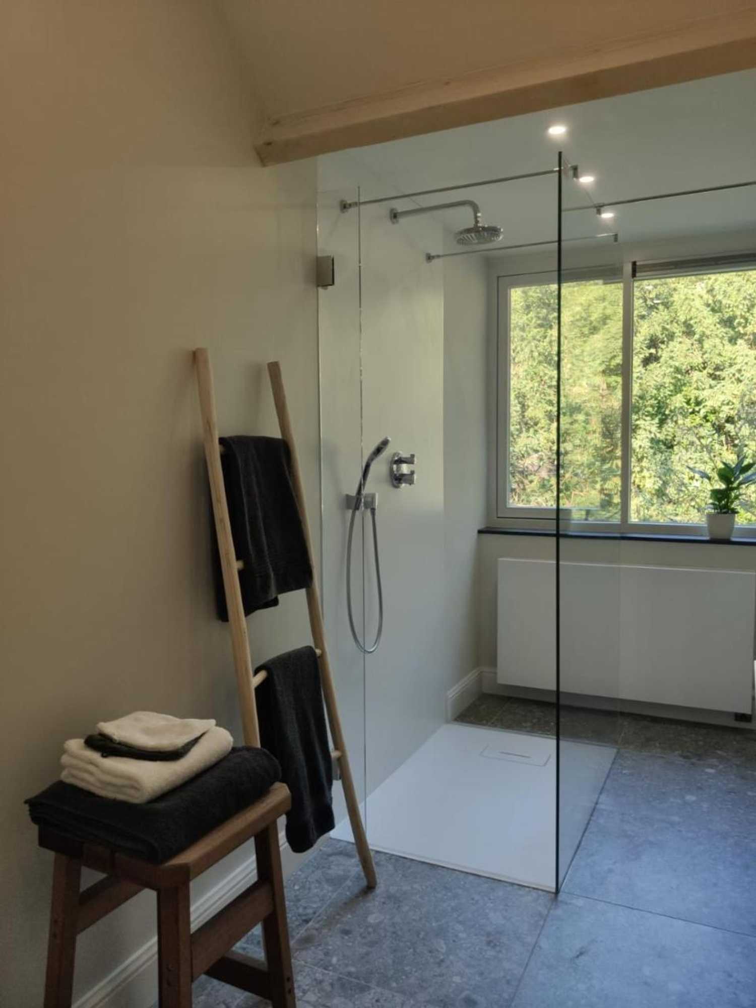 Gift card for Modern Palace B&b Emma Staete