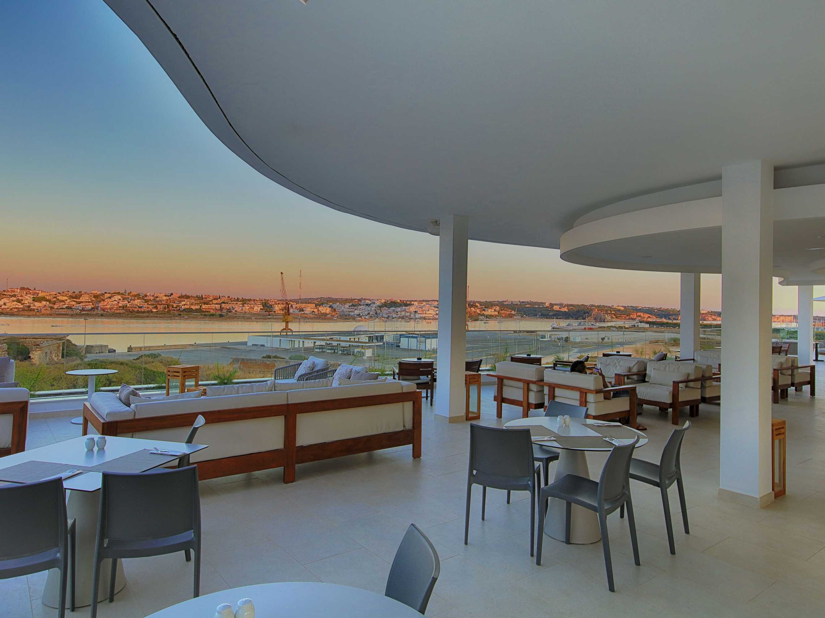Gift card for Jupiter Marina Hotel - Couples & Spa Gift card for Jupiter Marina Hotel - Couples & Spa