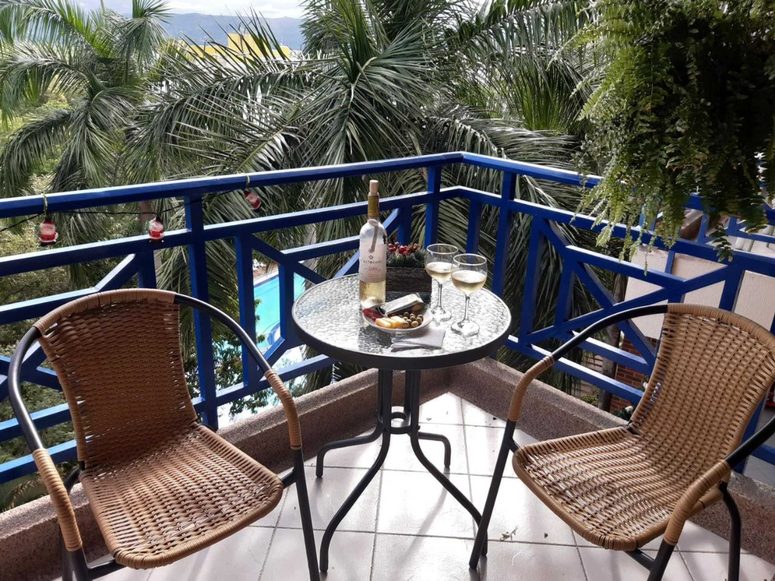 Gift card for Condominio Girardot Resort Apartamento 6-402 Vista a Las Montañas y Piscinas ,wi-Fi, Netflix - Rnt # 96655