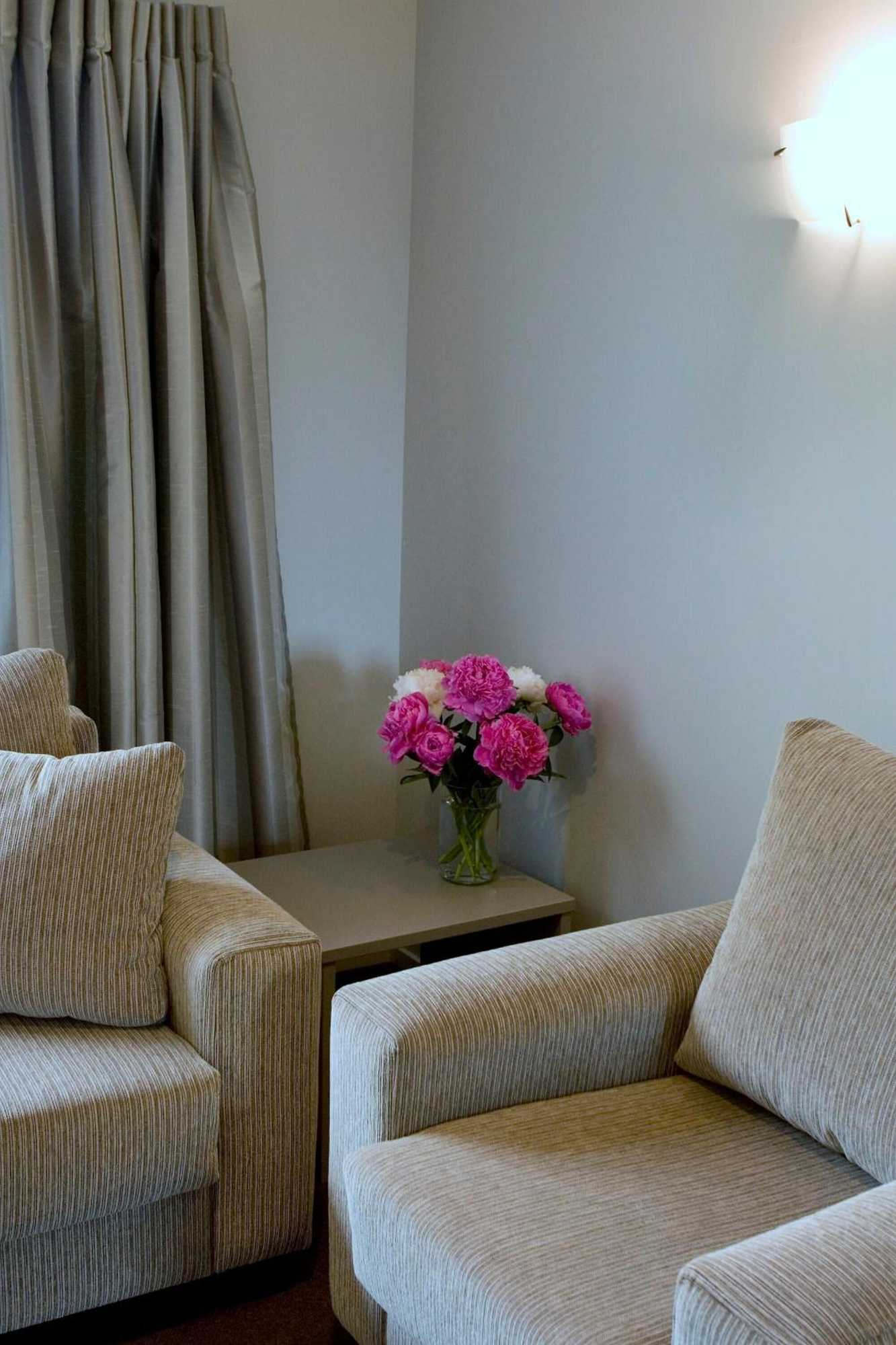 Gift card for Knightsbridge Court Motor Lodge Gift card for Knightsbridge Court Motor Lodge