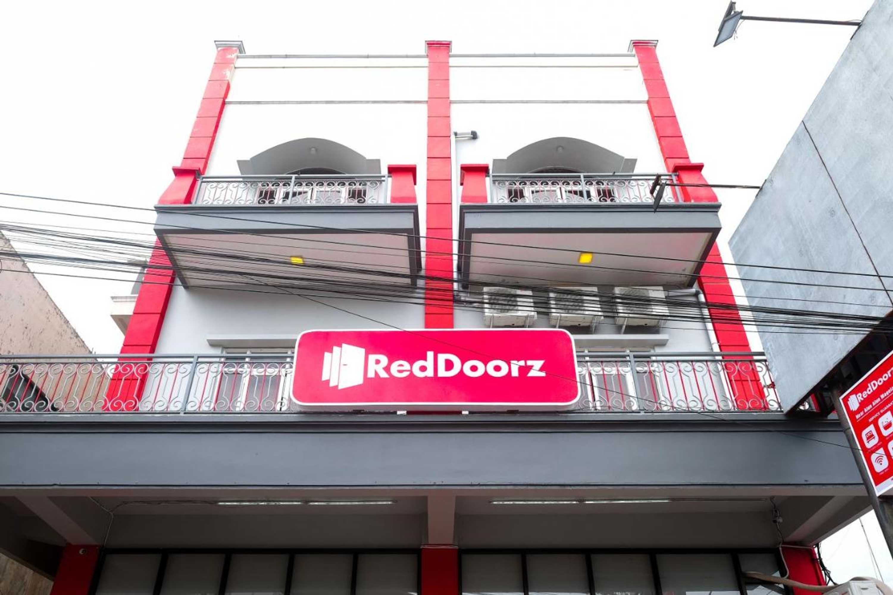 Gift card for Reddoorz Near Alun Alun Magelang 2 Gift card for Reddoorz Near Alun Alun Magelang 2